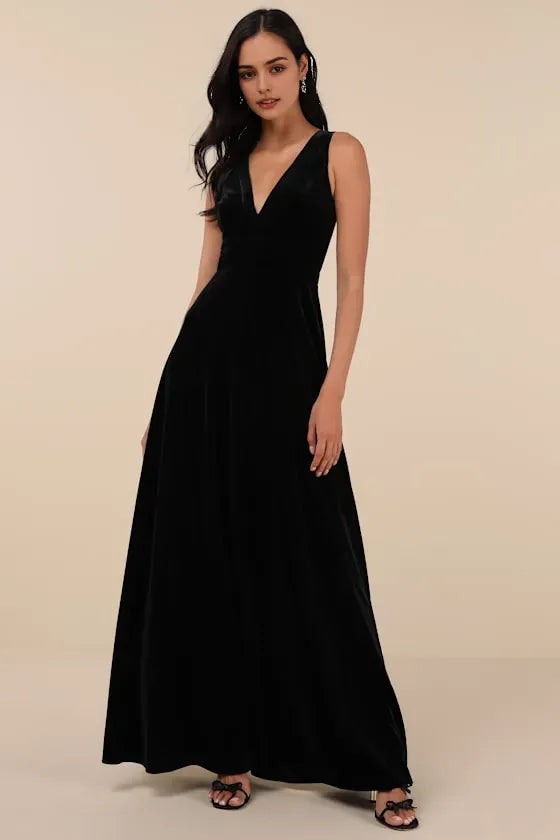 Chic Black Velvet Sleeveless Evening Dresses with Plunging V - Neck Flowy Maxi Skirt  A-Line
