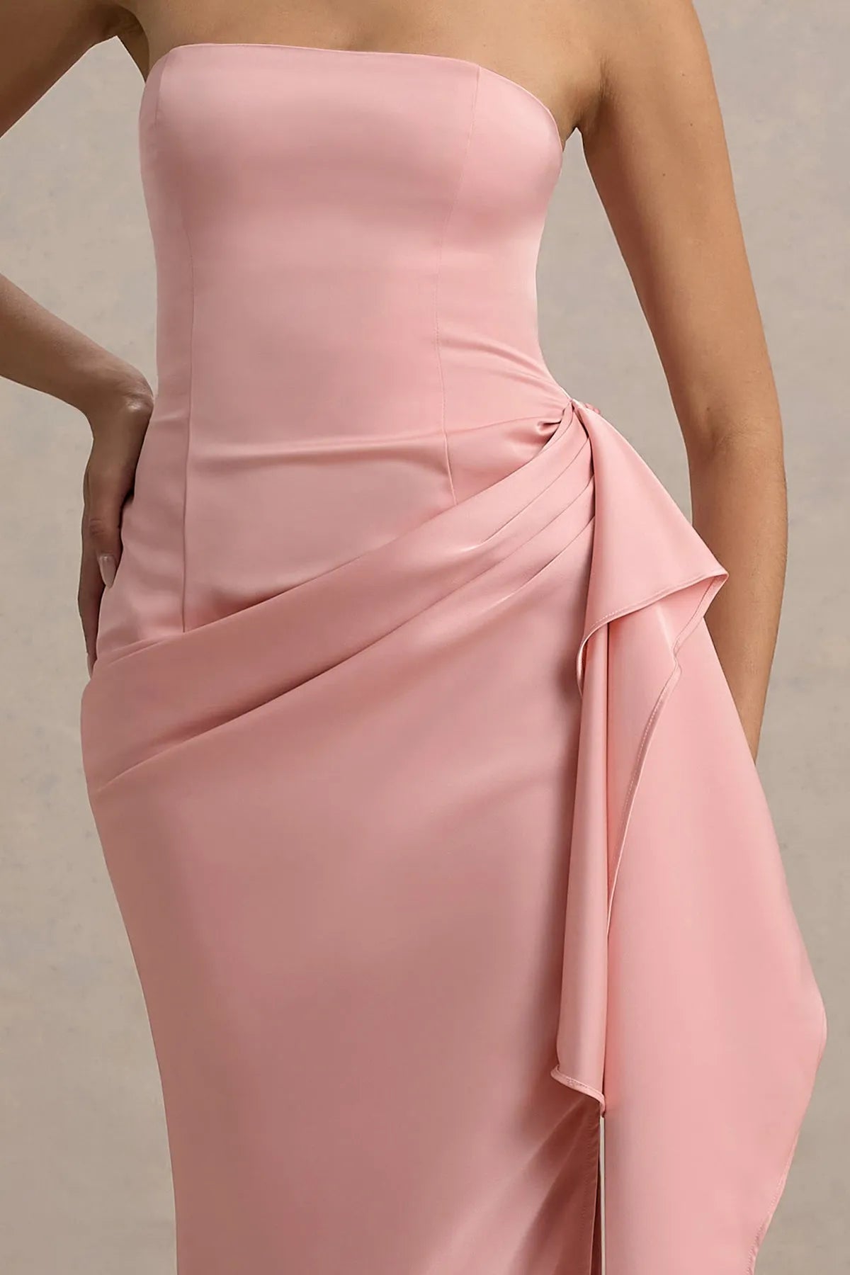Chic Blush Pink Strapless Prom Dresses Satin Fabric Draped Bow Accent and Flattering Fit for Evening Glamour
