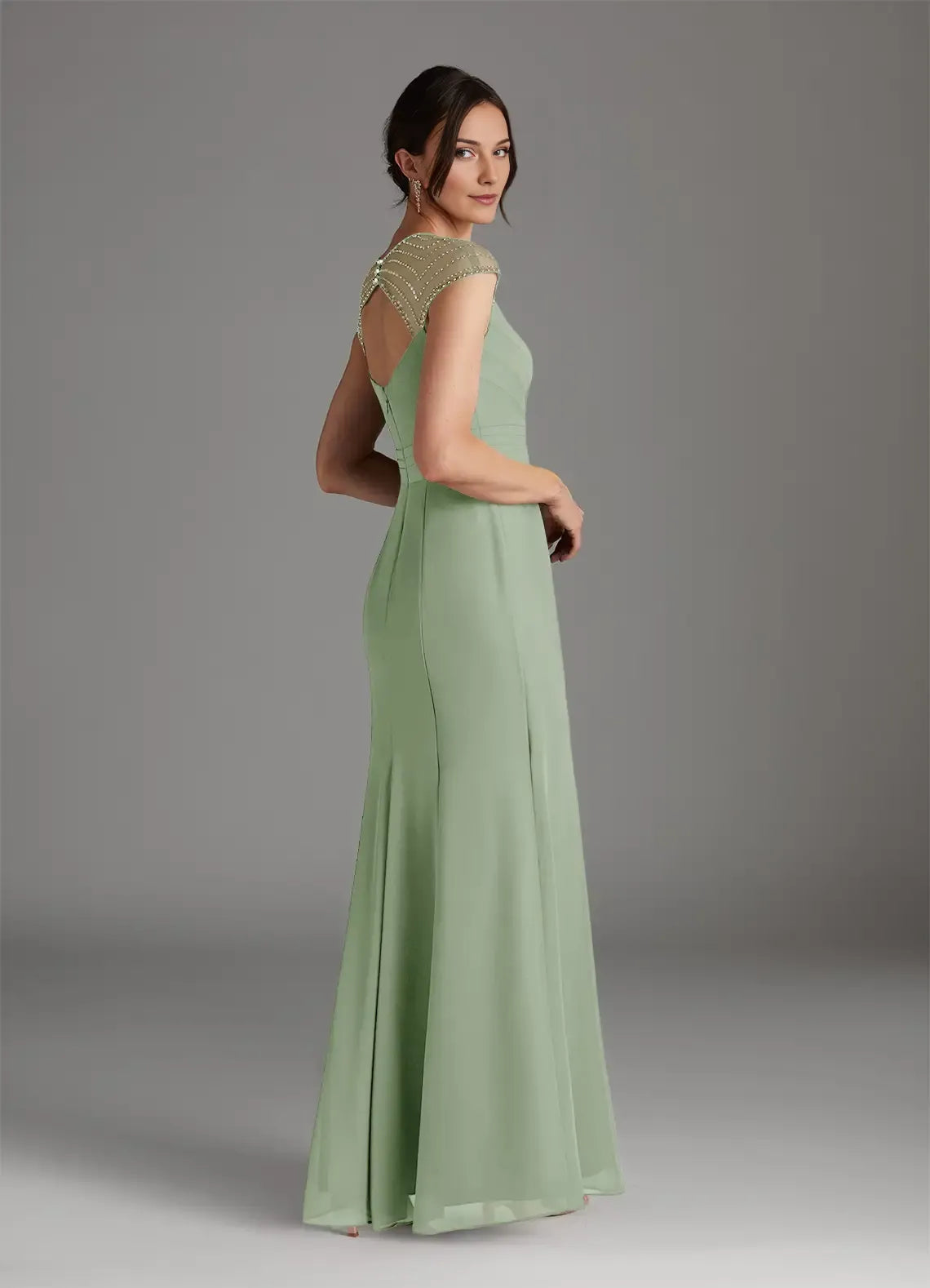 Chic Dusty Mermaid Sequins Mother of the Bride Dress with Sweetheart Neckline Beaded Cap Sleeves Ruched Bodice Side Slit