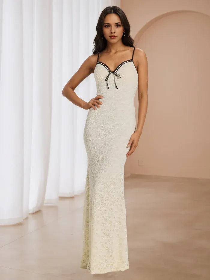 Chic Ivory Lace Prom Dress Contrast Neckline Spaghetti Straps Bow Embellishment for Glamorous Galas