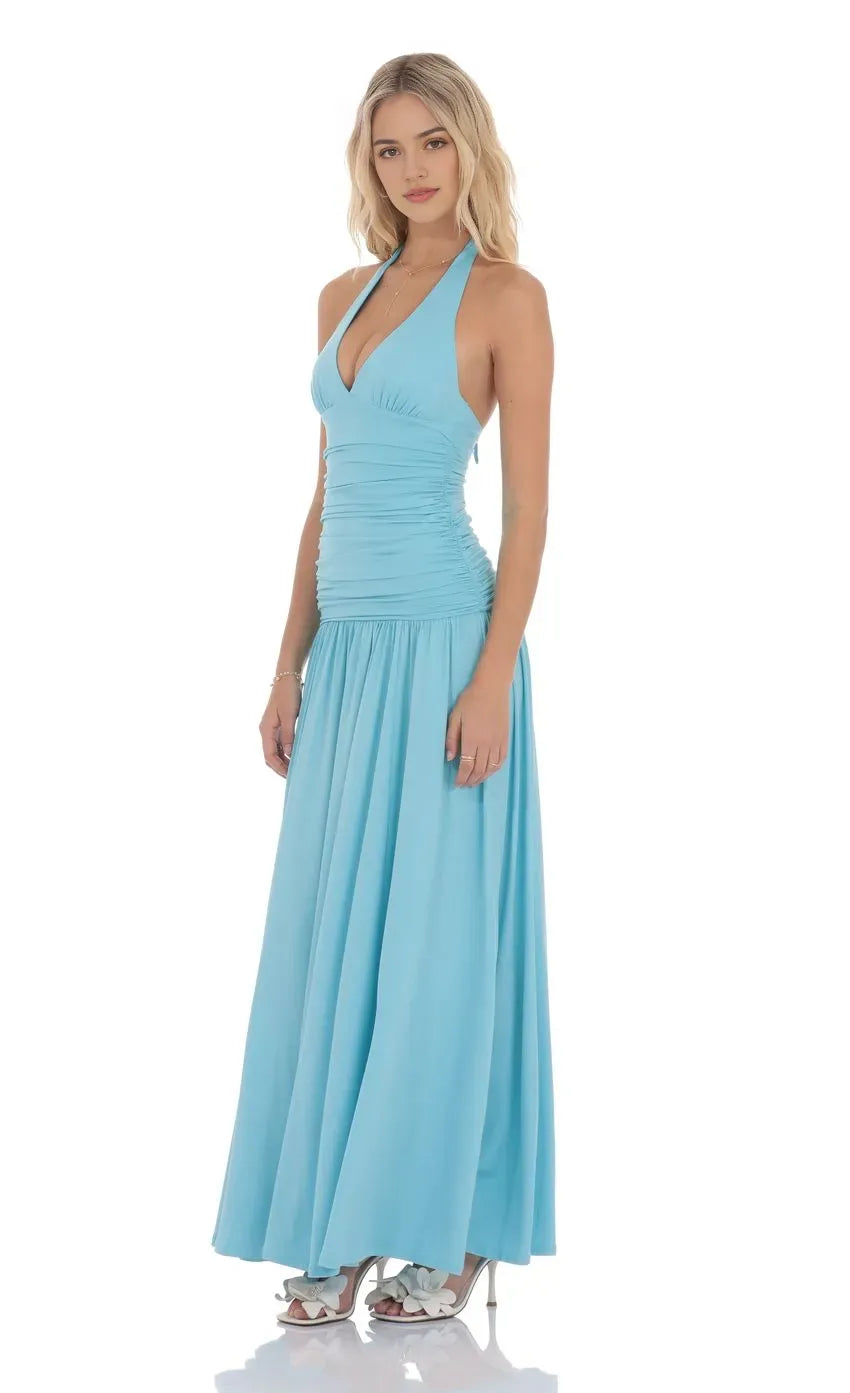 Chic Light Blue Halter Prom Dress with Plunging V - Neck Ruched Bodice and Flowy Skirt  A Must  Have for Stylish Proms