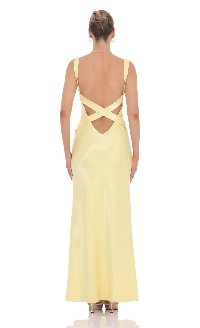 Chic Pale Yellow Satin Prom Dress with V - Neckline and Square Shoulder Straps  A Must - Have for Stylish Proms