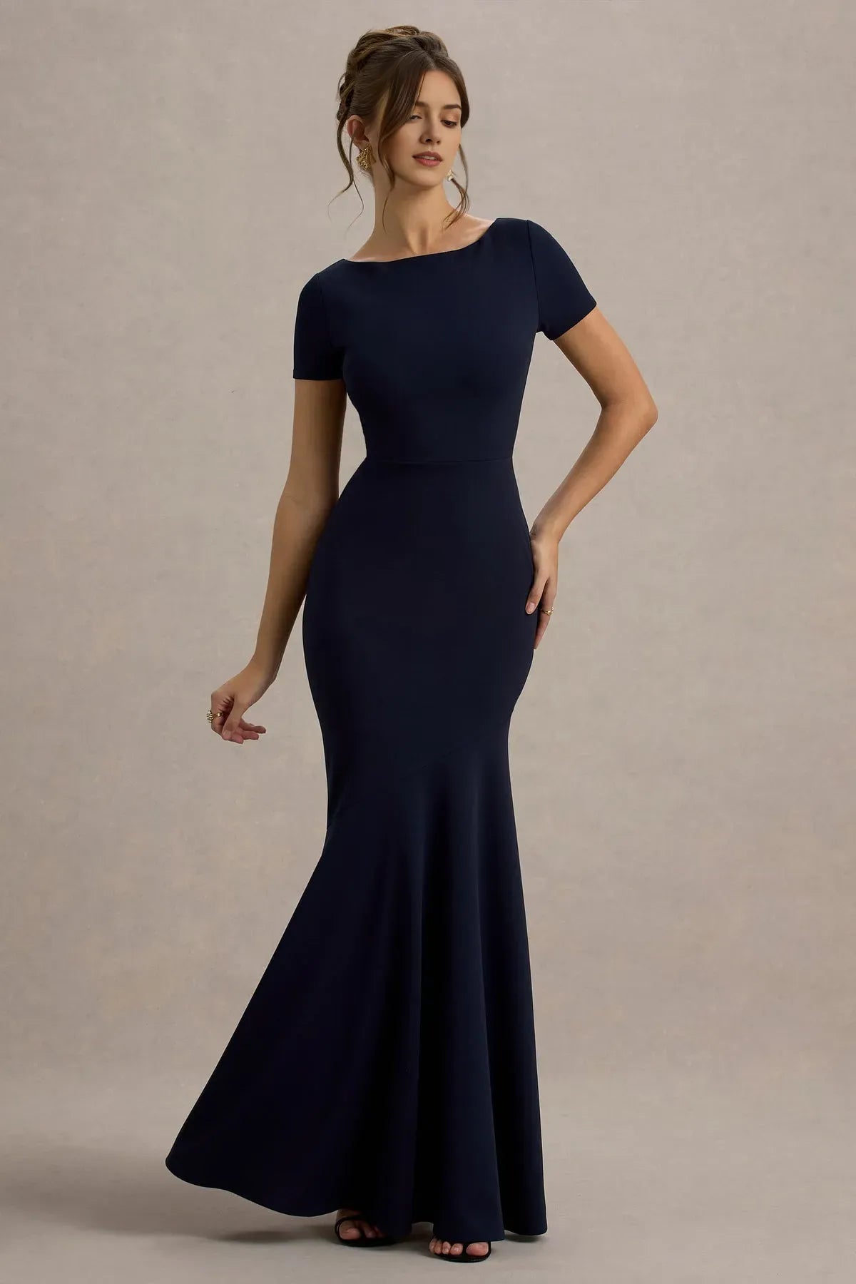 Classic Chic Navy Blue Boat Neck Prom Dresses Short Sleeved Mermaid Fit Timeless Prom Elegance