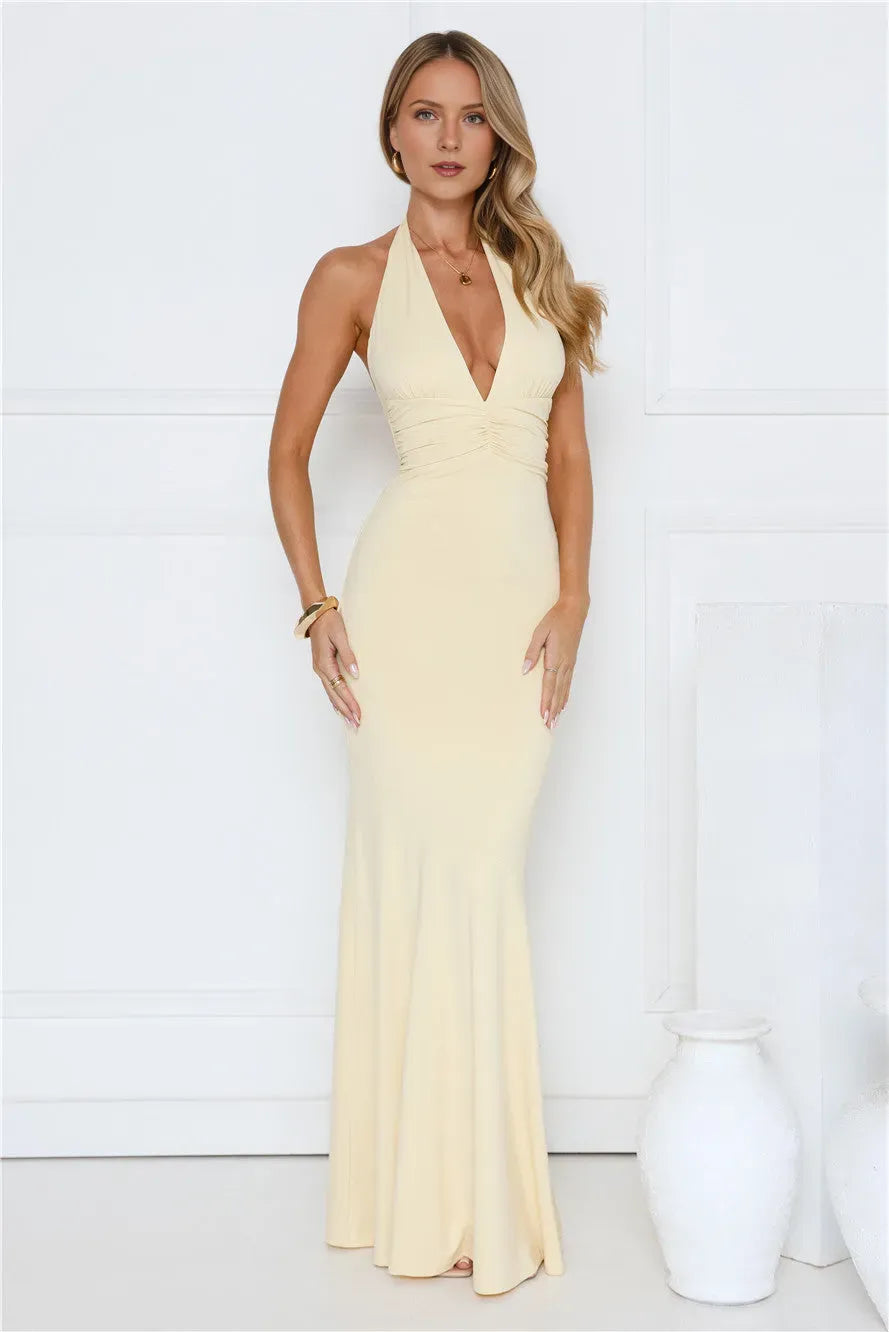 Classic Sheath Halter Deep V-Neck Sleeveless Tie Back Floor-Length Ruched Bodice Prom Dresses ﻿