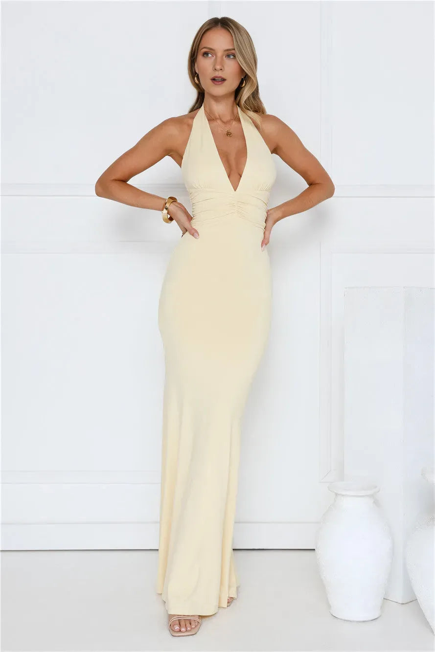 Classic Sheath Halter Deep V-Neck Sleeveless Tie Back Floor-Length Ruched Bodice Prom Dresses ﻿