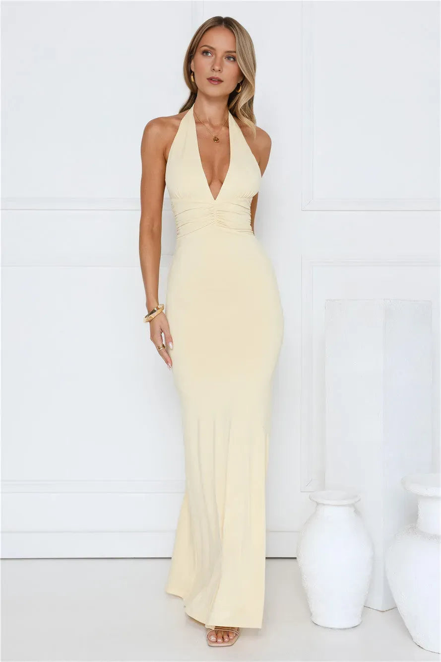 Classic Sheath Halter Deep V-Neck Sleeveless Tie Back Floor-Length Ruched Bodice Prom Dresses ﻿