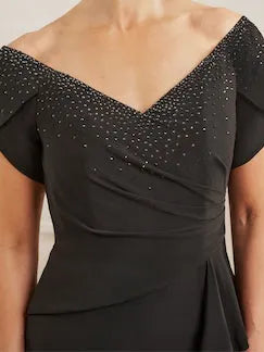 Column V-Neck Mother Of The Bride Dresses with Beading Split Side Ruffles