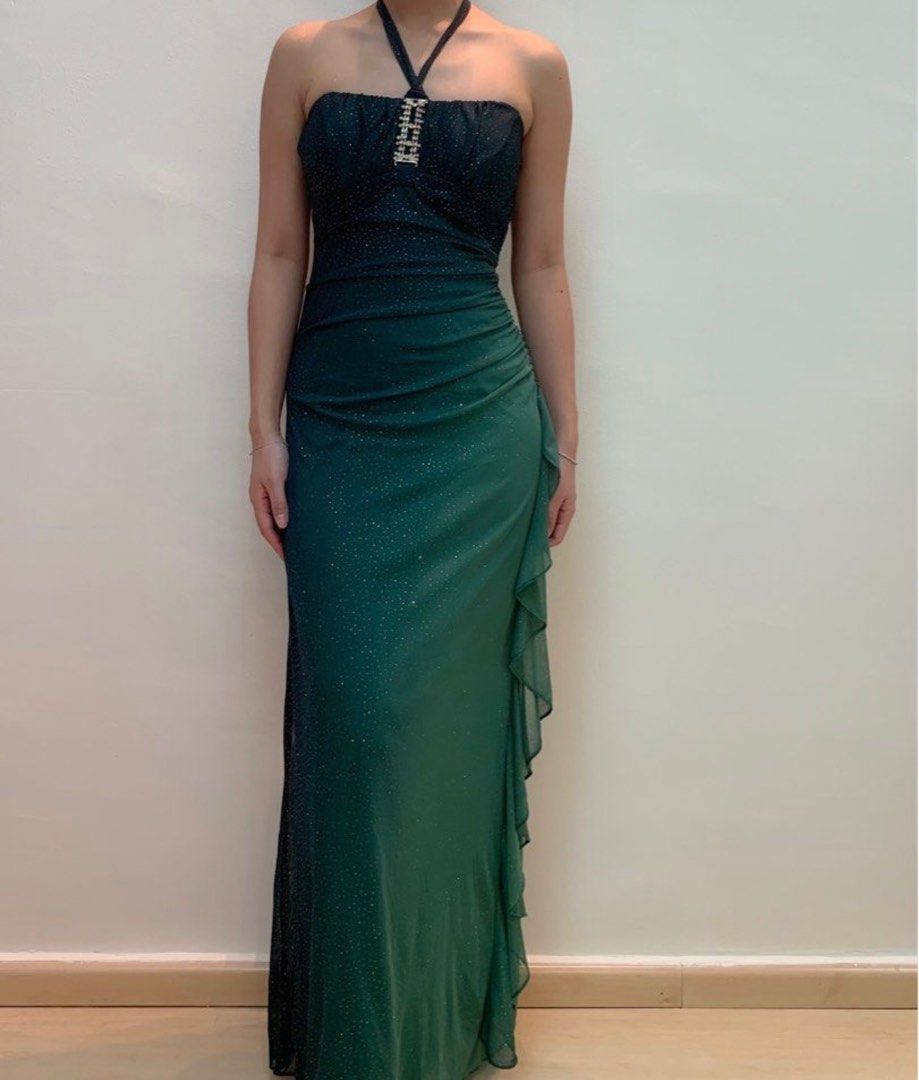 Shiny Green Chiffon Sheath Party Dress Elegant Halter Long Evening Dress with Ruffles