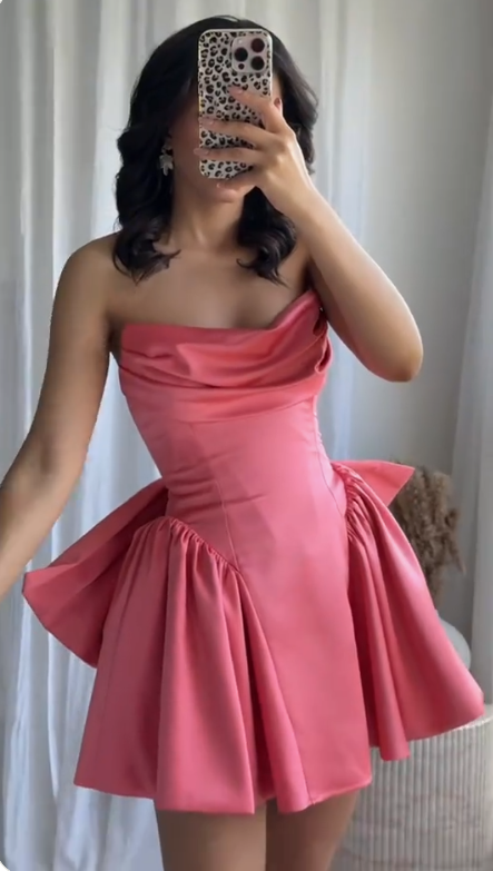 Gorgeous Hot Pink Strapless A-Line Satin Homecoming Dresses Short Prom Dresses with Bow