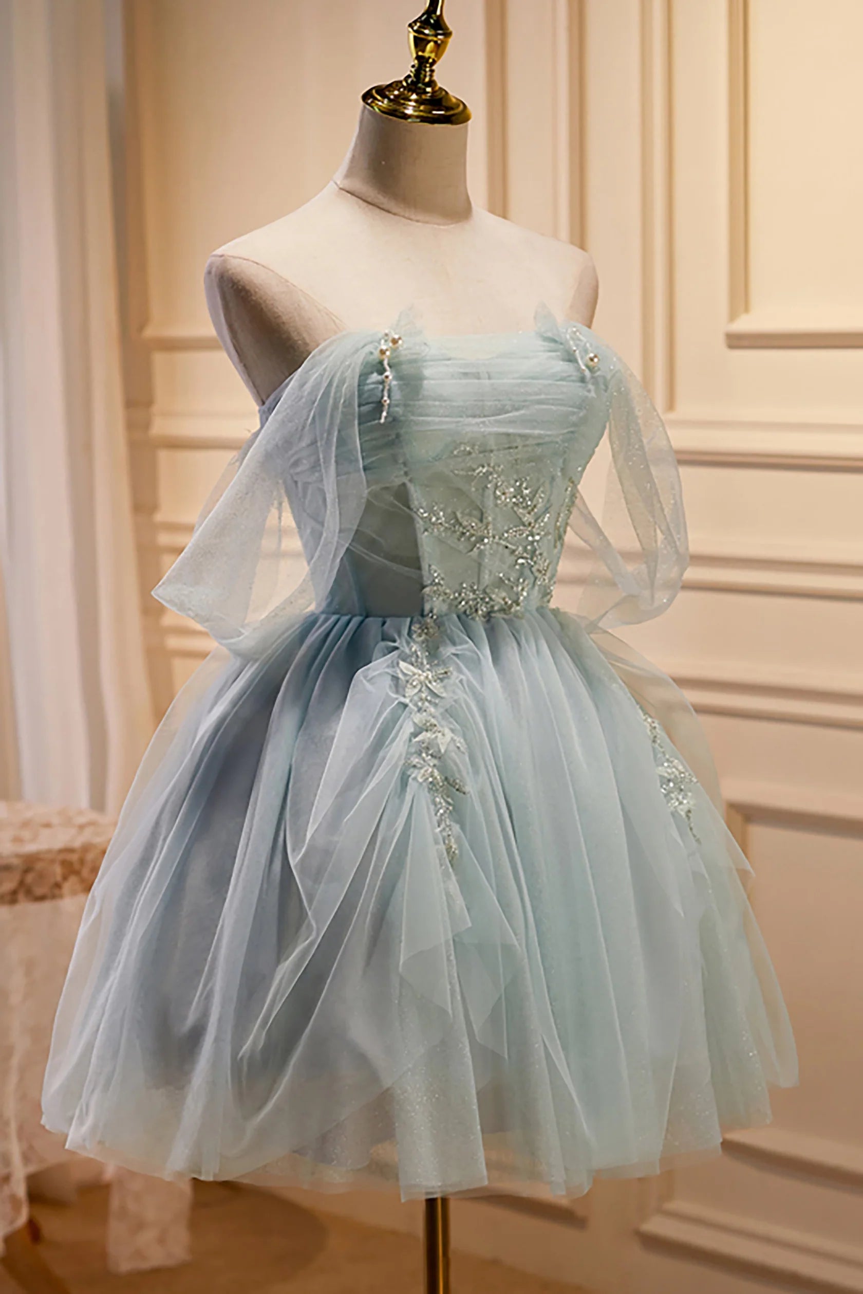 Elegant A-Line Off-the-Shoulder Tulle Light Blue Mini Homecoming Dress