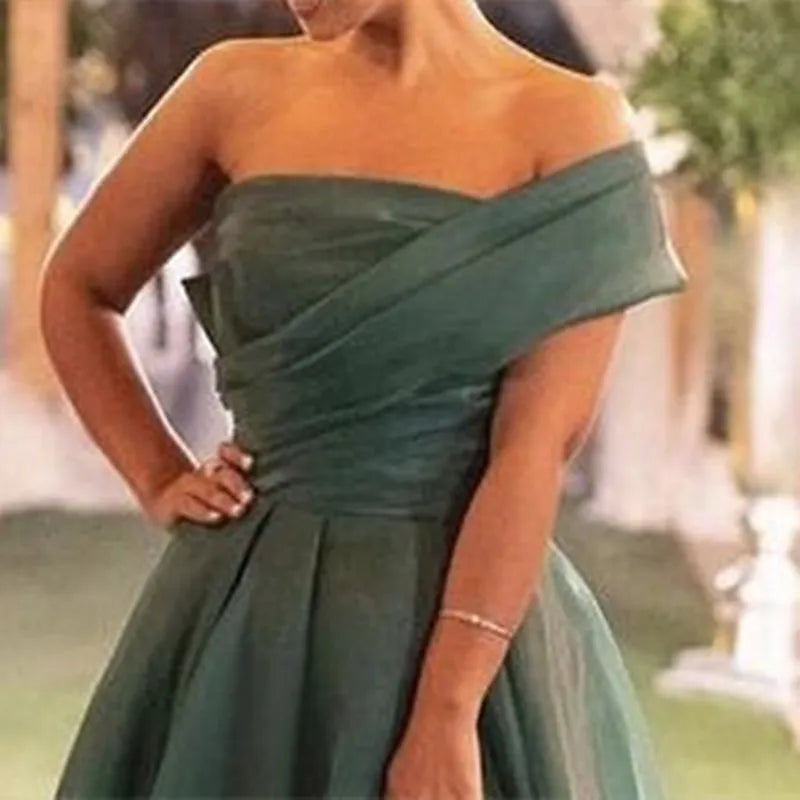 Elegant A-Line Off Shoulder Bow Slit Emerald Green Floor Length Prom Dress For Sale