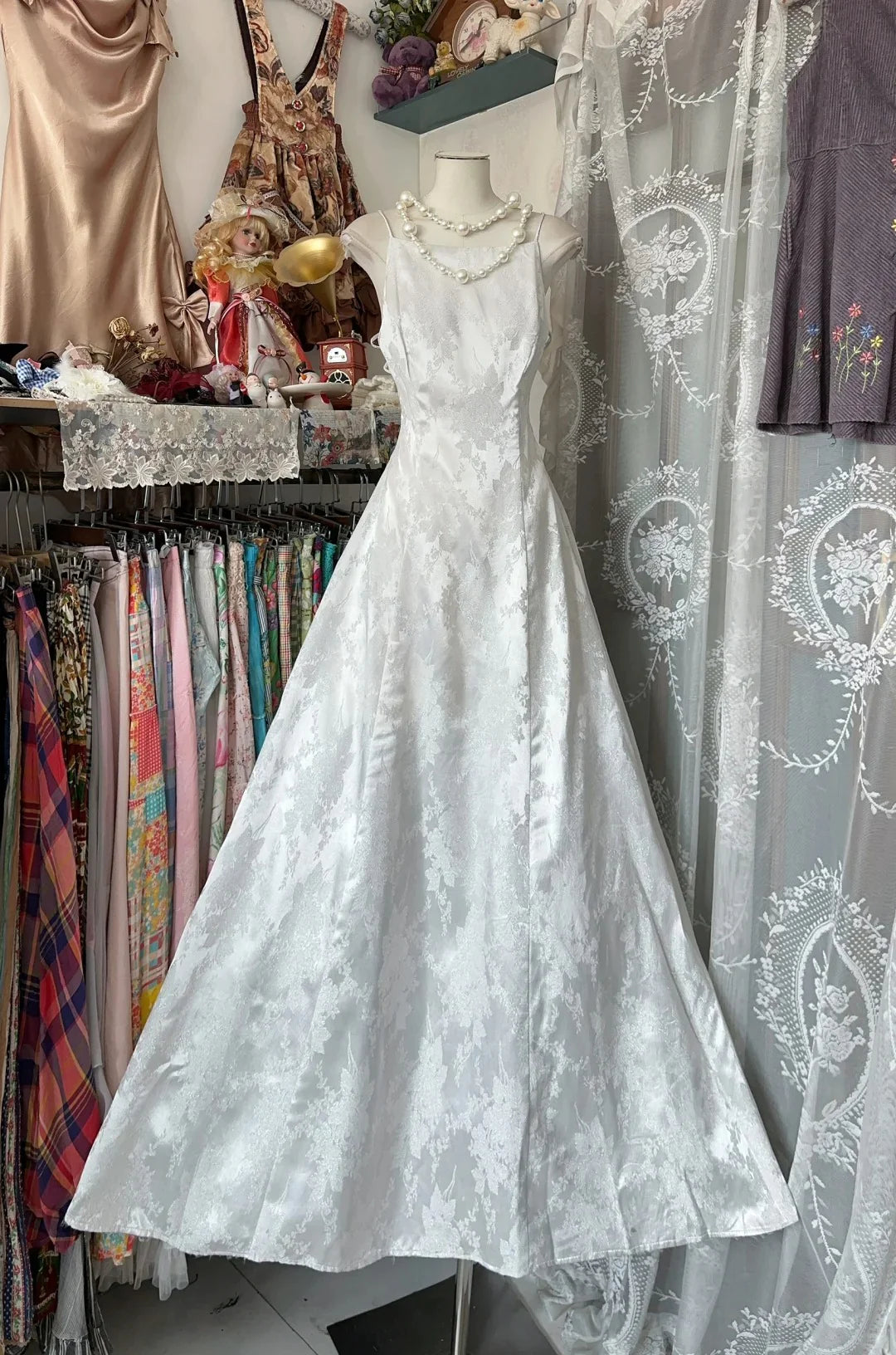 Elegant A-Line Spaghetti Strap Floral White Maxi Prom Dress