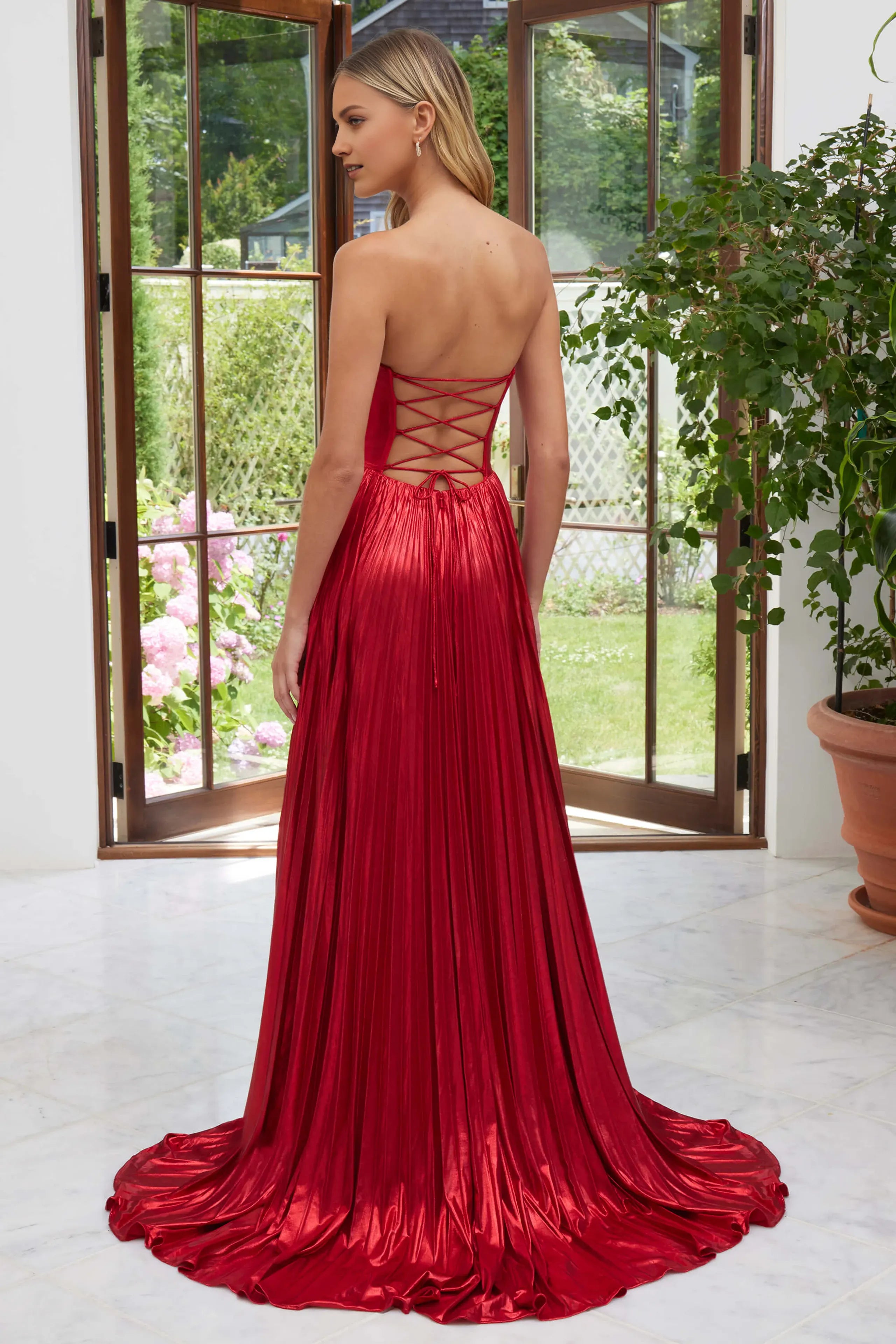Elegant A-Line Strapless Sleeveless Lace Up Back Floor-Length Pleated Prom Dresses with Slit