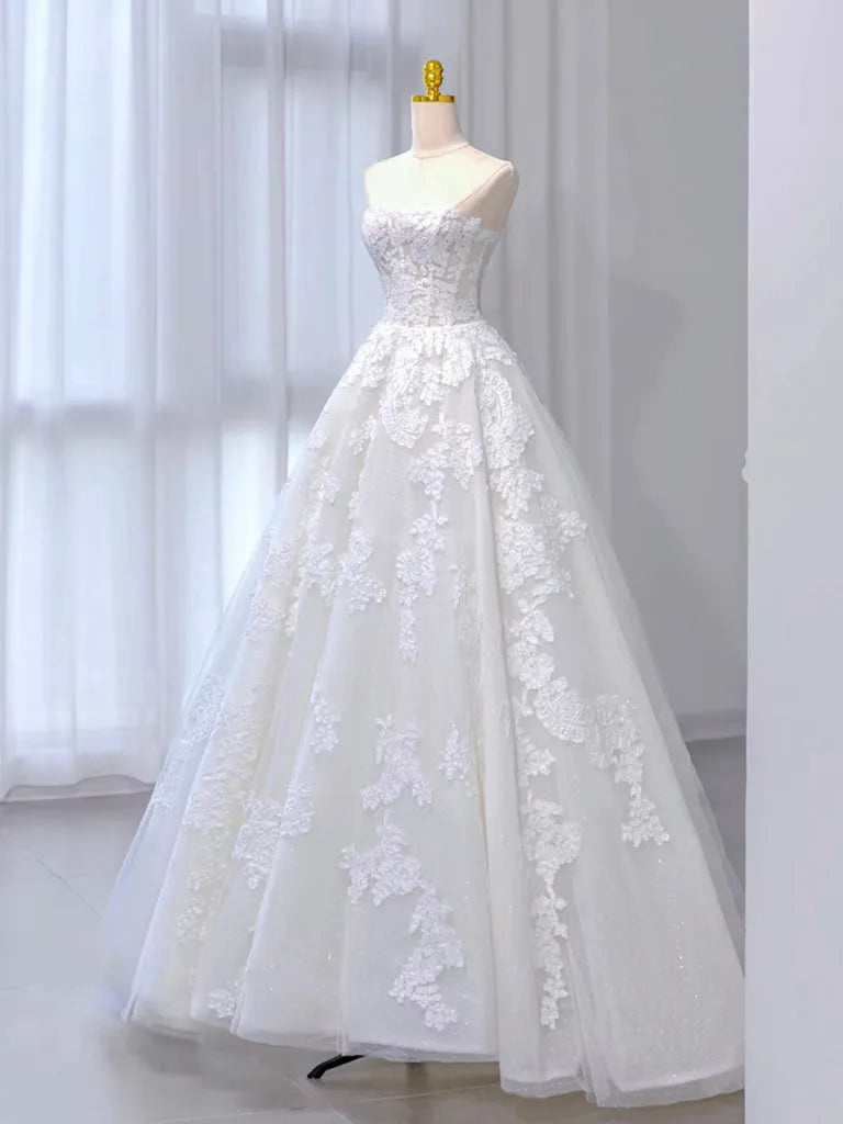 Elegant  A-Line Strapless Tulle Lace ivory Sweep Train Long Wedding Dress hot sale for women