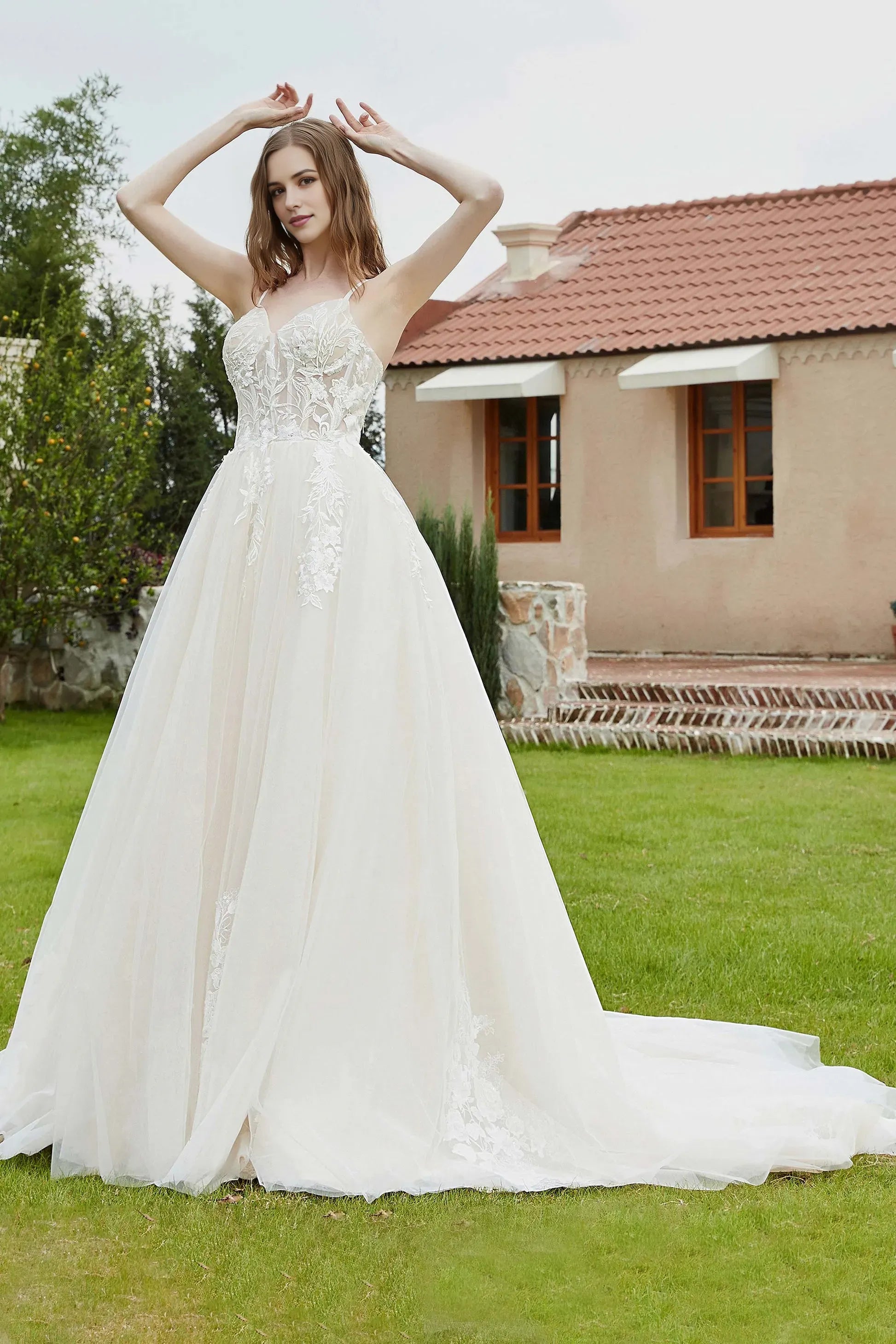 Elegant A-Line Sweetheart Neck Spaghetti-Strap Sheer Back Train Wedding Dresses with Applique  Tulle