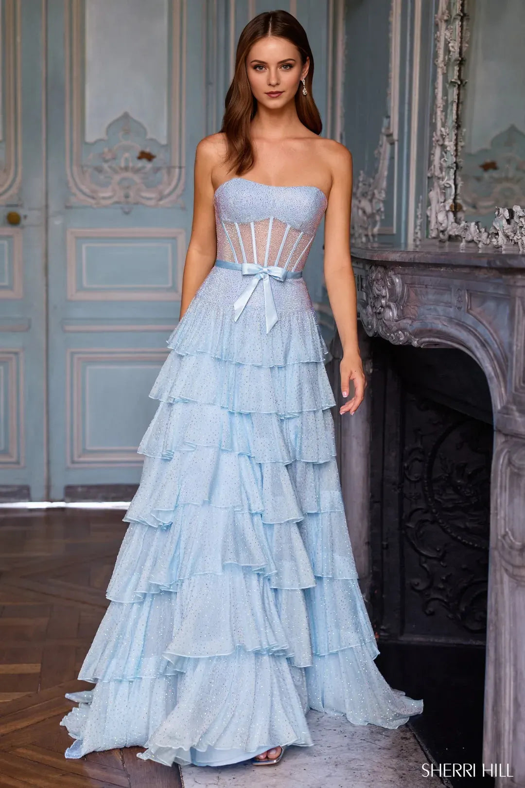 Elegant A-Line Sweetheart Neck Strapless Back Zip Floor-Length  Mesh Bodice Tiered Sequin Ruffle Prom Dresses ﻿