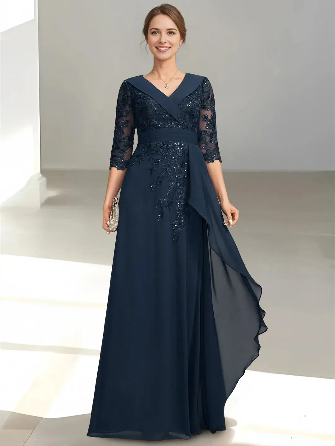 Elegant A-Line V-Neck Lace Half-Sleeve Sequins Ruffles Zip-Back Floor-Length Mother of the Bride Dresses with Appliques