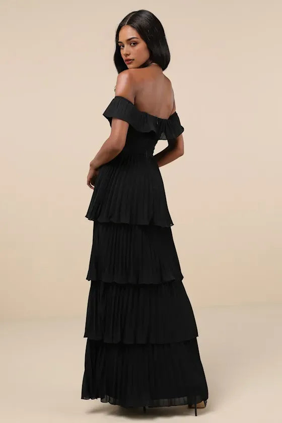 Elegant Black Chiffon Off - Shoulder Evening Dress with Ruffled Neckline and Tiered Pleated Maxi Skirt  A Sophisticated Choice for Formal