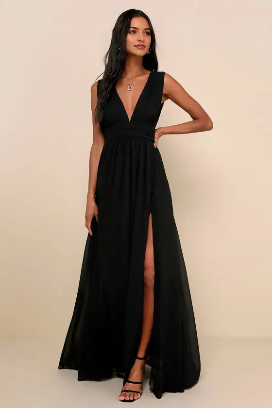 Elegant Black Chiffon Prom Dresses Plunging V - Neck Side Slit Flowy Silhouette for Timeless Grace