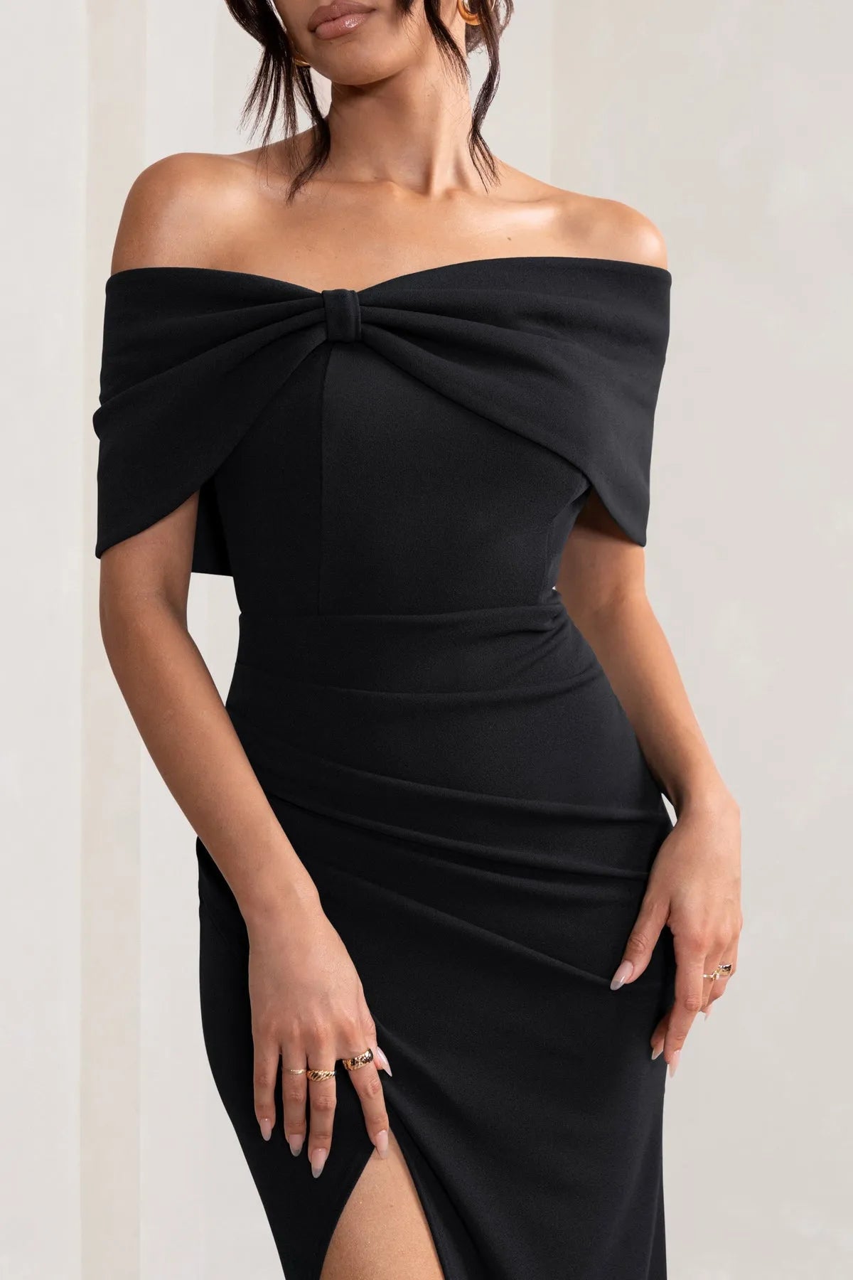 Elegant Black Off Shoulder Prom Dresses with Bow Detail Ruched Skirt and High Side Slit  Perfect for Proms and Formal Galas