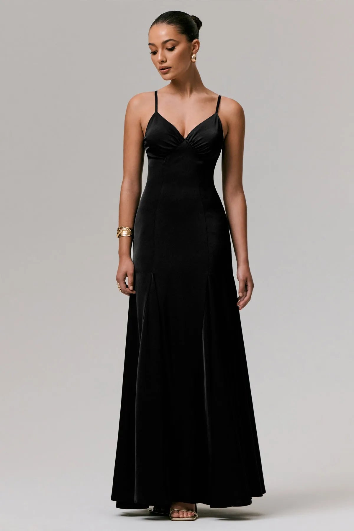 Elegant Black Satin Prom Dresses with Spaghetti Straps Plunging V - Neck and Fluted Mermaid Hem  A Timeless Choice for Glamorous Evenings
