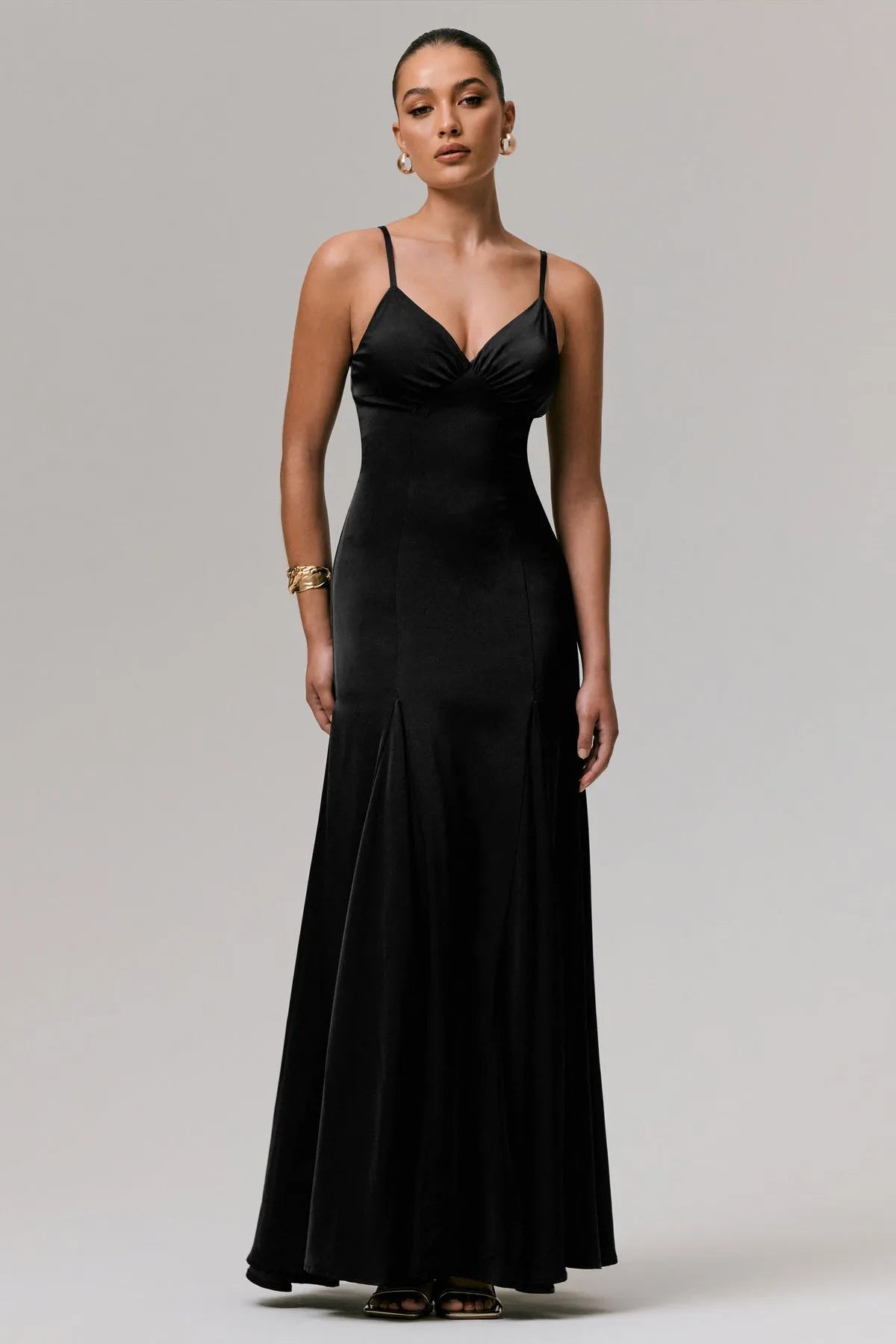 Elegant Black Satin Prom Dresses with Spaghetti Straps Plunging V - Neck and Fluted Mermaid Hem  A Timeless Choice for Glamorous Evenings