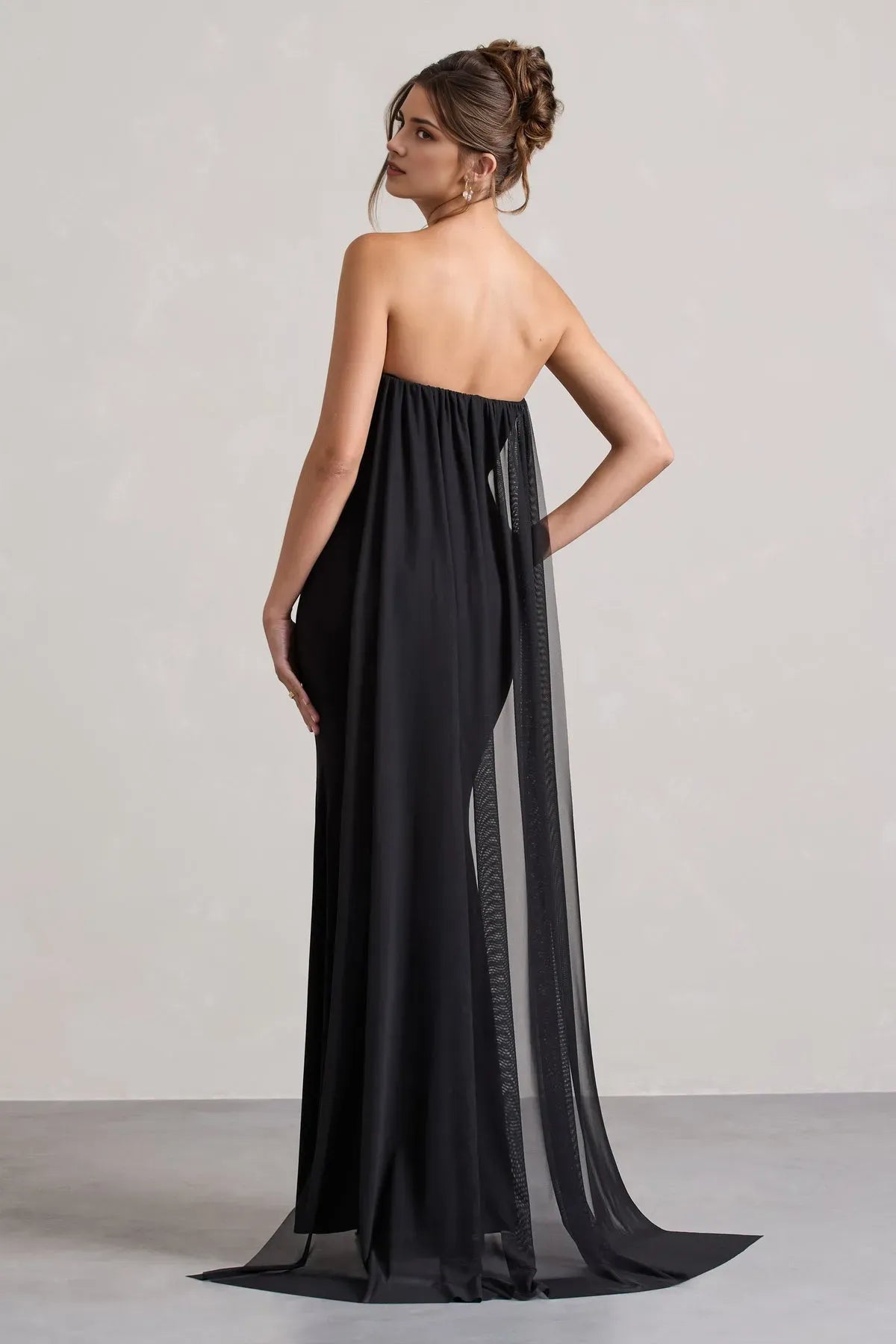 Elegant Black Strapless Prom Dresses with Sheer Chiffon Drape Floral Accen and Side Slit for Formal Soirées