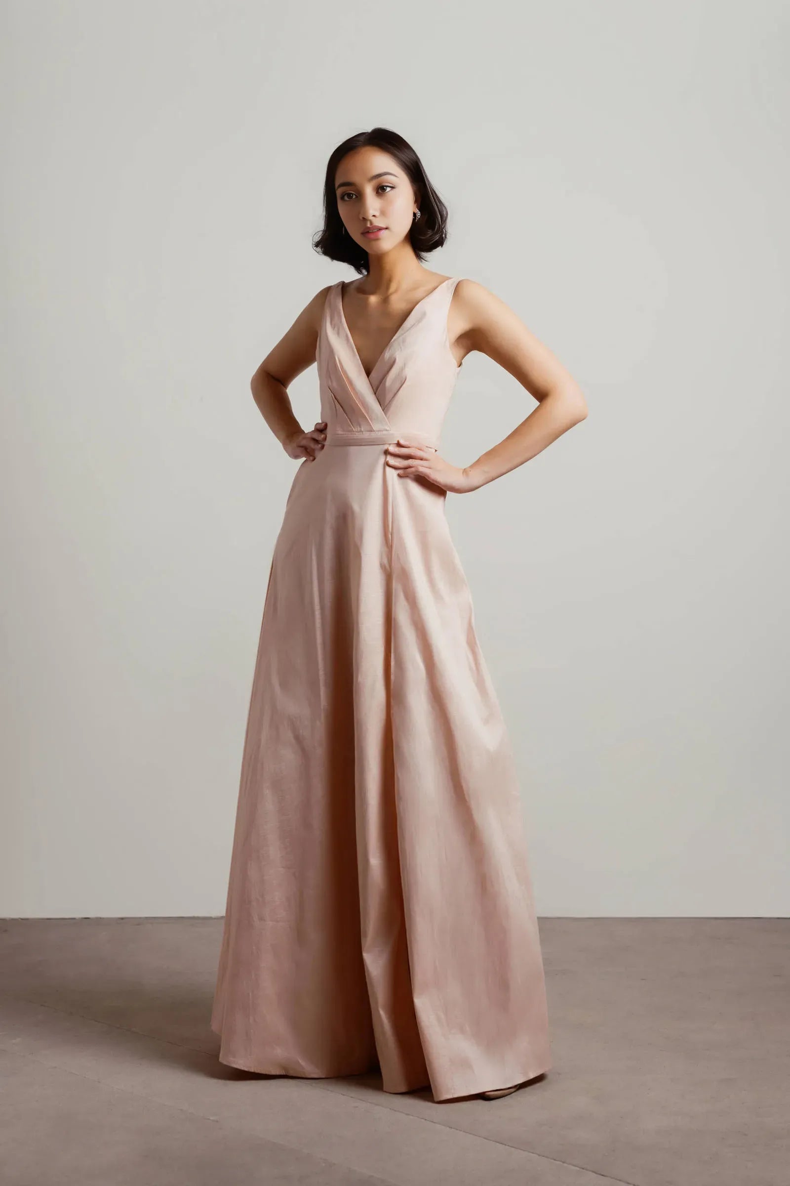 Elegant Blush A-Line Plunging V-Neck Sleeveless Pleated Back Zip  High-Sid Slit Floor-Length Prom Dresses