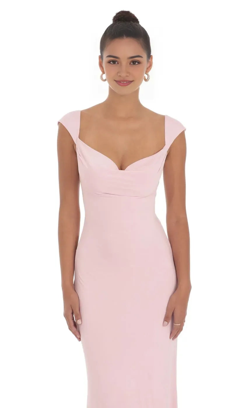 Elegant Blush Pink Prom Dress with Cap Sleeves Sweetheart Neckline  Bodycon Fit Perfect for Retro  Inspired Prom Nights
