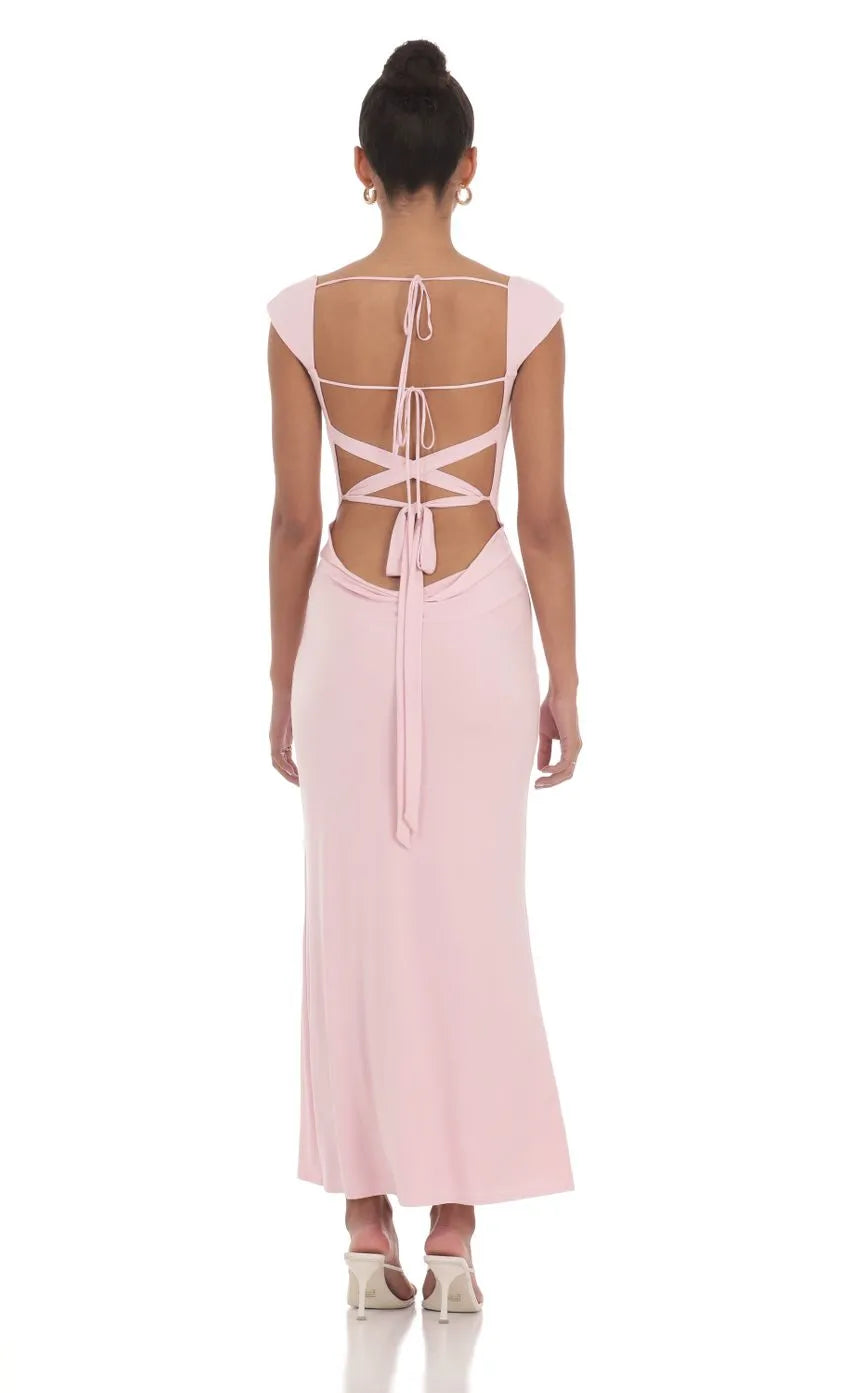 Elegant Blush Pink Prom Dress with Cap Sleeves Sweetheart Neckline  Bodycon Fit Perfect for Retro  Inspired Prom Nights