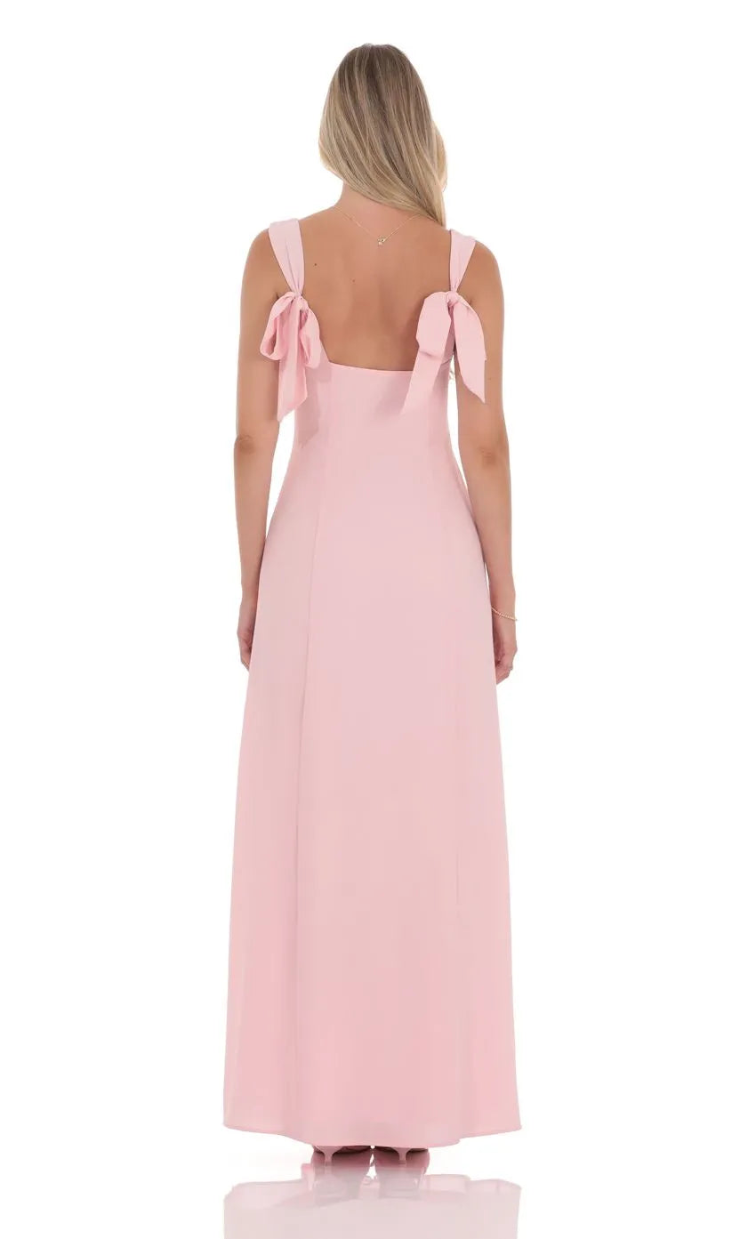 Elegant Blush Pink Square Neck Prom Dress with Bow Back Detail Perfect for Timeless Prom Nights