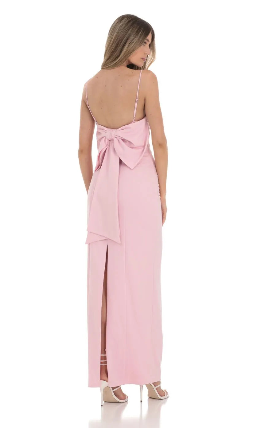 Elegant Blush Pink Square Neck Prom Dress with Side Bow Details Bodycon Silhouette  Timeless Grace for Formal Galas