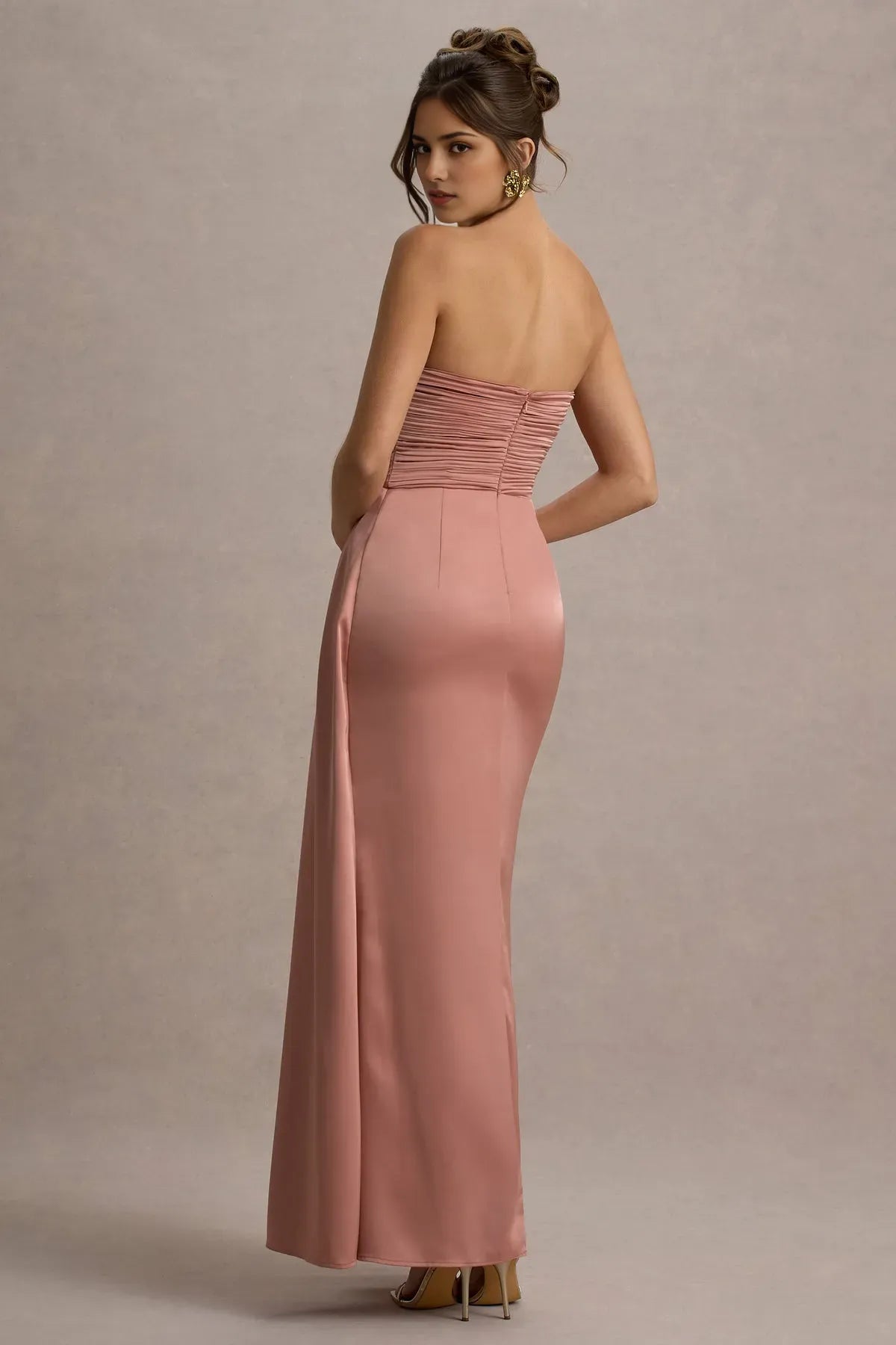 Elegant Blush Pink Strapless Satin Prom Dresses  Ruched Sweetheart Neckline Draped Side Detail High Slit  A Fusion of Romance and Sophistication for Formal