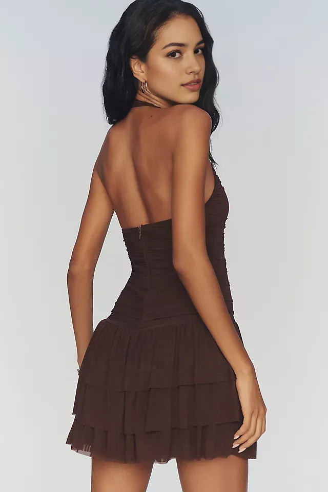 Elegant Brown Homecoming Dresses with Ruched Bodice and Tiered Skirt Ideal for Sophisticated Back - to School Social Gatherings