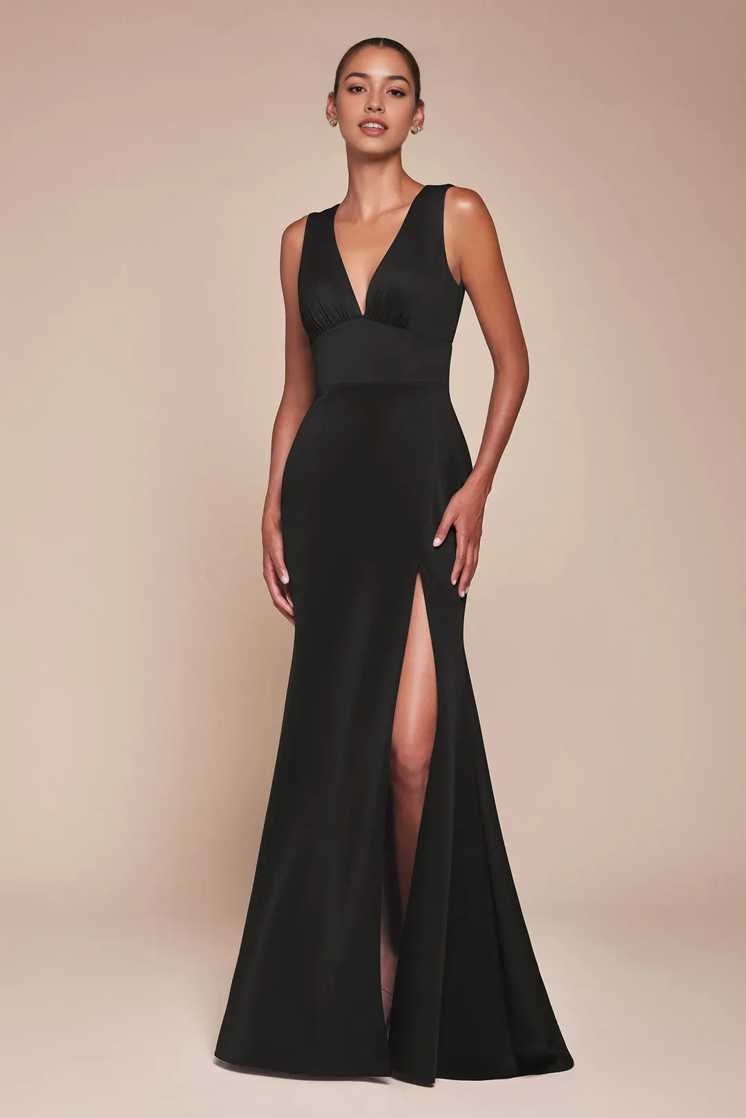 Elegant Burgundy Crepe Mermaid Prom Dress with Plunging V - Neck and High Side Slit for Formal Occasions