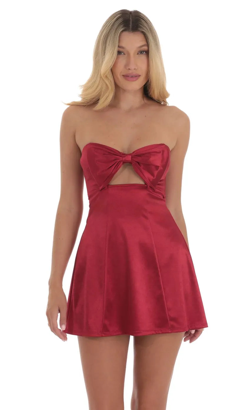 Elegant Burgundy Satin Homecoming Dress Bow Detailed Strapless Flared Hem Satin Smoothness  Perfect for Memorable Campus Events