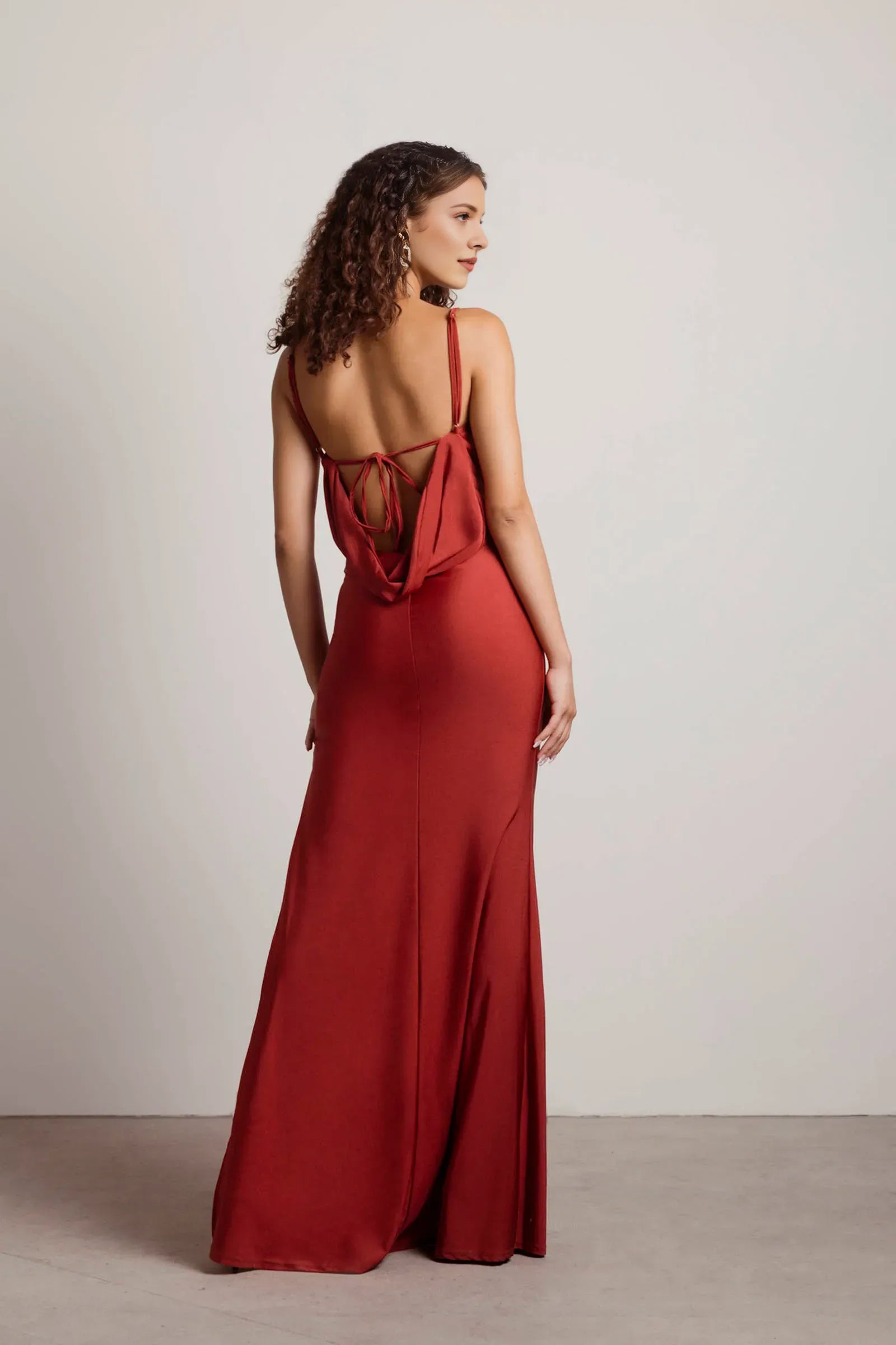 Elegant Burgundy Sheath Cowl Neck Sleeveless Open Back Lace-Up-Back High-Slit Ankle-Length Prom Dresses Hot Sale