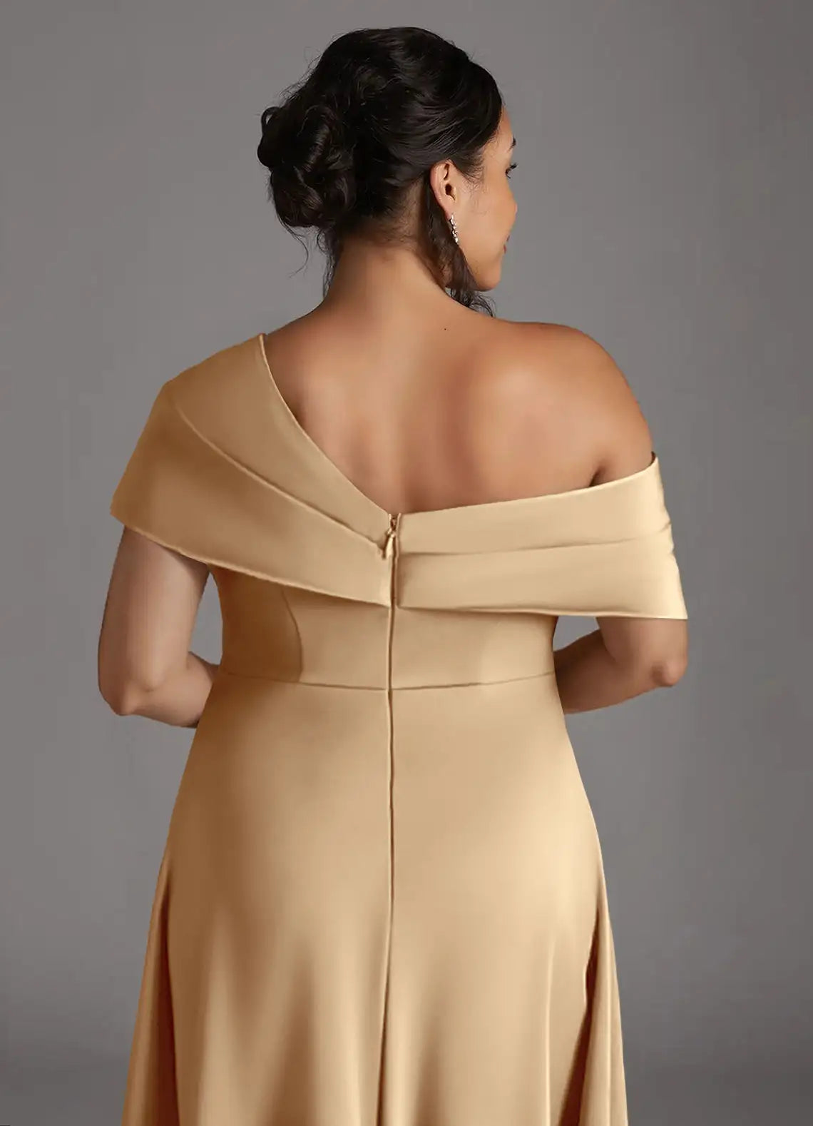 Elegant Champagne A-Line One-Shoulder Sleeveless Back Zip Pleated  Satin High Slit Floor-Length Plus-Size Prom Dresses ﻿