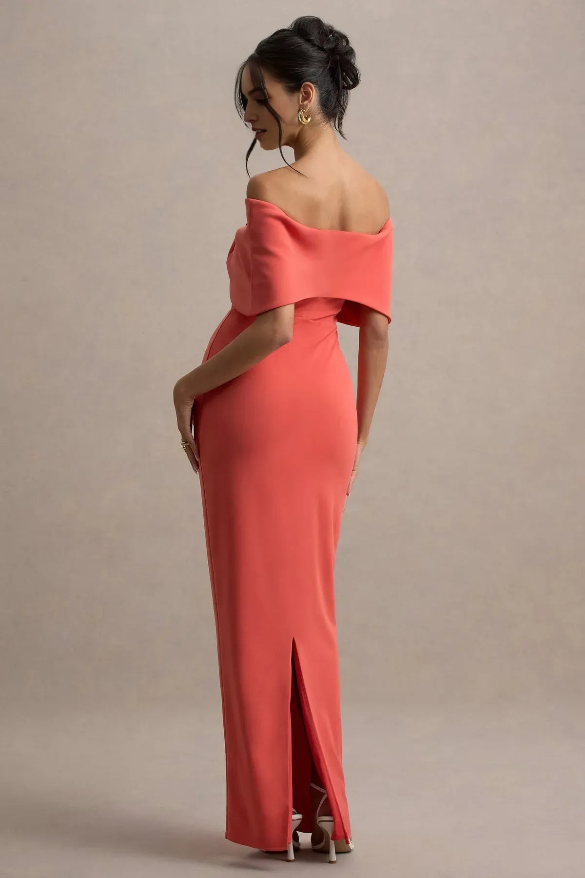 Elegant Coral Off - Shoulder Prom Dress with Bow Detail and Mermaid Silhouette for Formal Occasions
