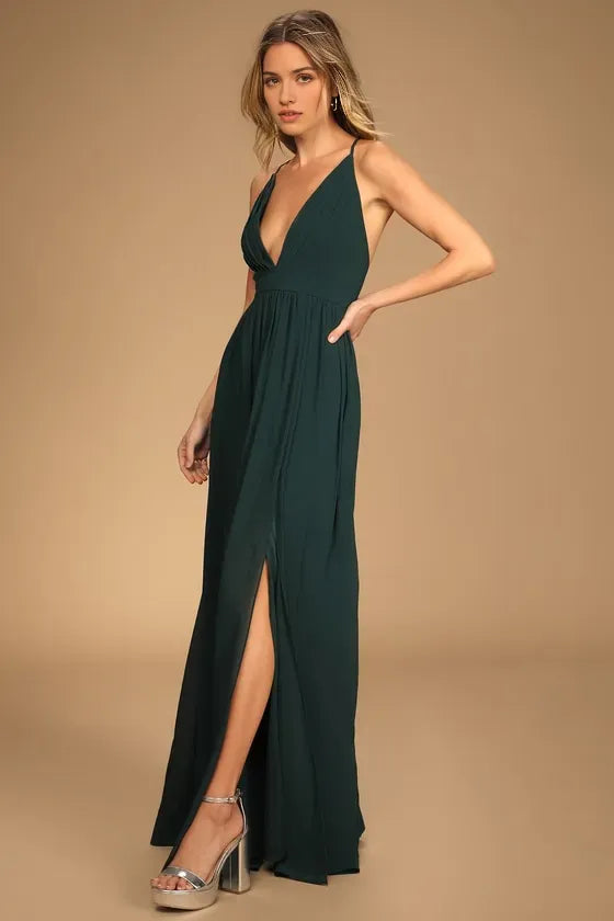 Elegant Dark Green Chiffon Prom Dress with Deep V - Neck Flowy Skirt and High Side Slit for Glamorous Nights