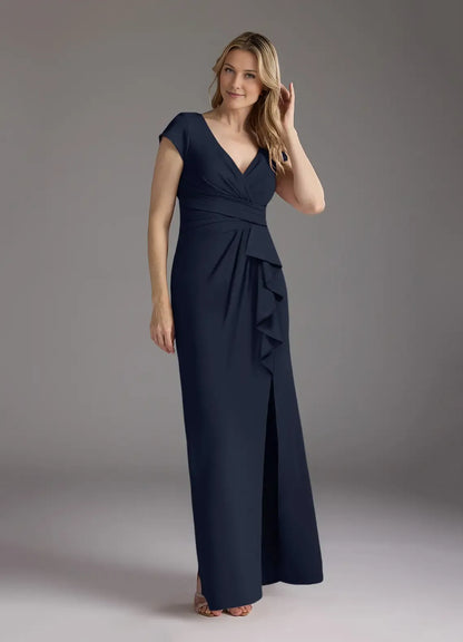 Elegant Dark Navy Mermaid V-Neck Pleated Crepe Mother of the Bride Dress with line Cap Sleeves Ruched Waist Ruffled Side Detailing and Front Slit
