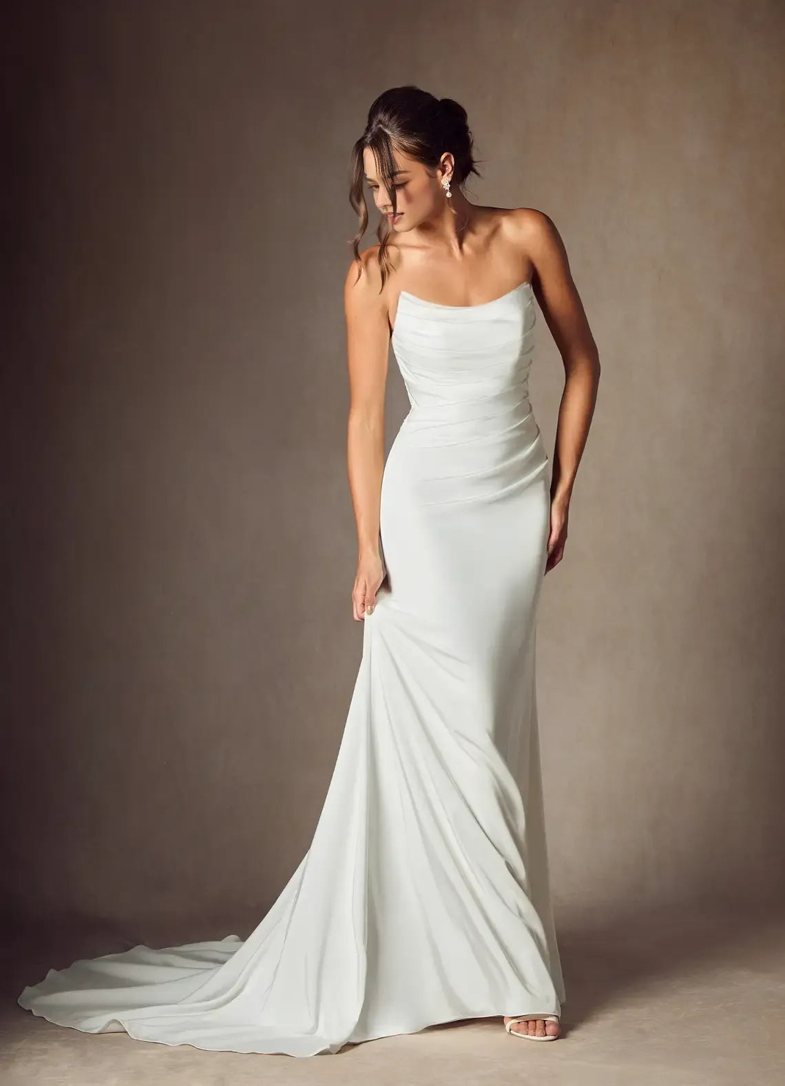 Elegant Diamond White Mermaid Strapless Crepe Back Satin Wedding Dress Cowl Neckline Ruched Bodice Wedding Dresses for Formal Weddings