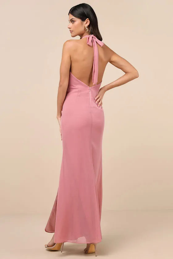 Elegant Dusty Rose Chiffon Prom Dress with Halter Neckline Figure Hugging Fit and High Thigh Side Slit for Formal Occasions