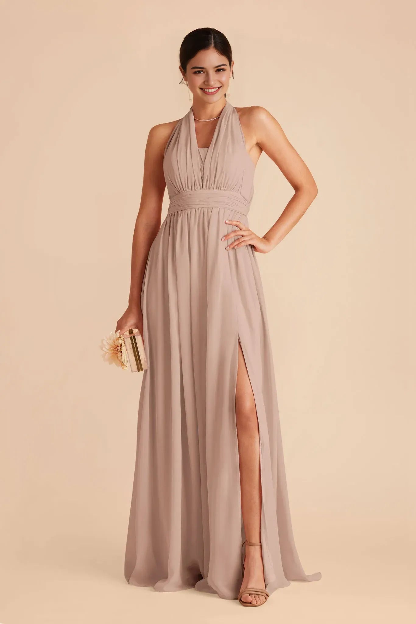 Elegant Halter Neck Chiffon Evening Gown with Side Slit Flowy Formal Dress for Ball Party Wedding Events