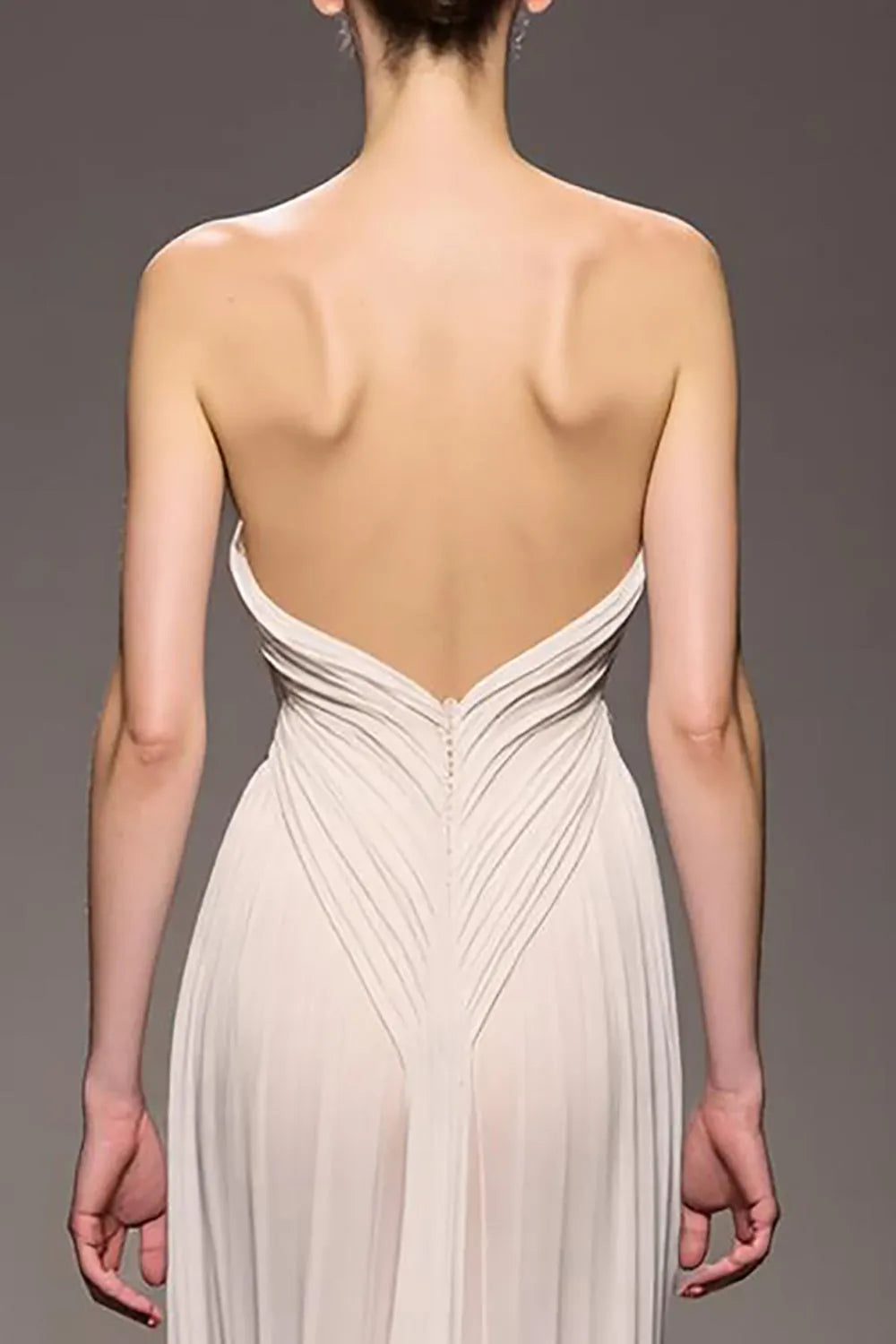 Elegant Ivory Sweetheart Sheath Ruched Long Evening Dress