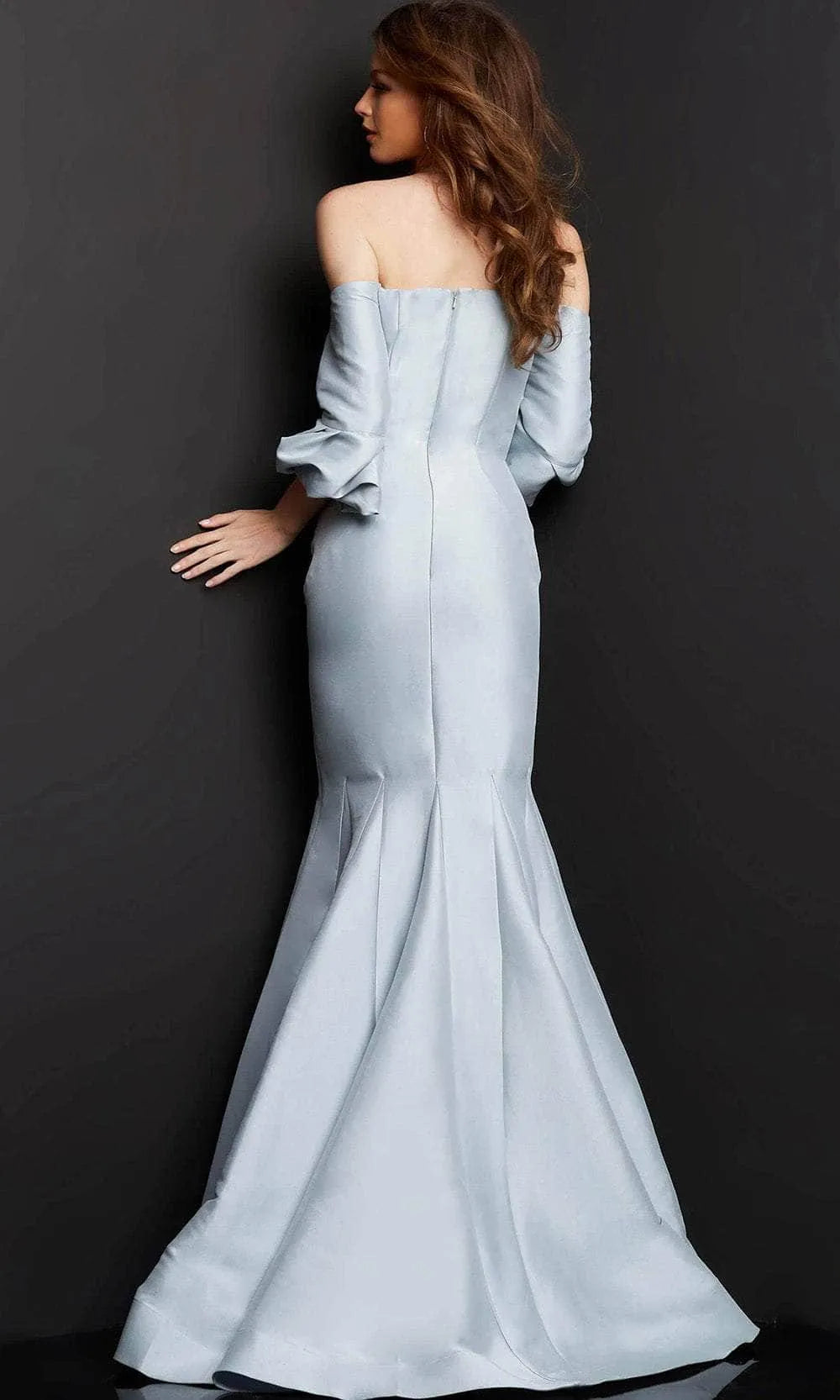 Elegant Light Blue Off - Shoulder Mermaid Evening Dress with Ruched Bodice and Puff Sleeves
