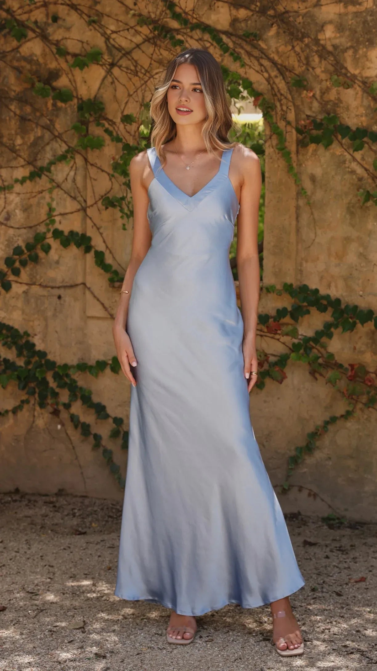Elegant Light Blue Satin V  Neck Spaghetti Strap Prom Dress for Women Floor Length Formal Party Gown