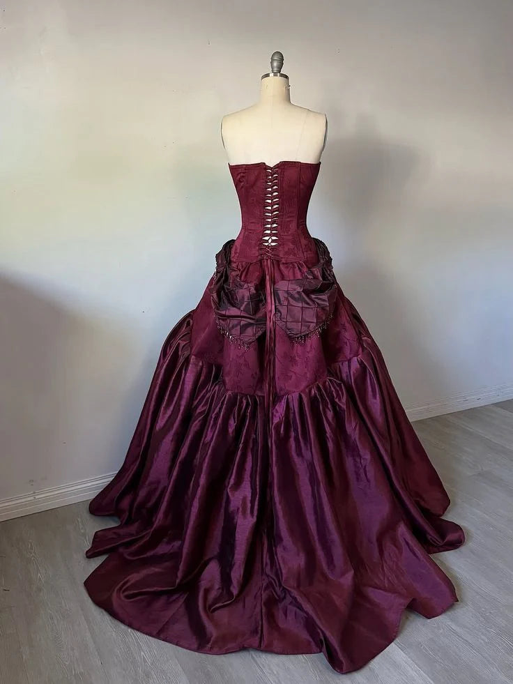 Elegant Luxurious Strapless Vintage Plum Maxi Prom Dress