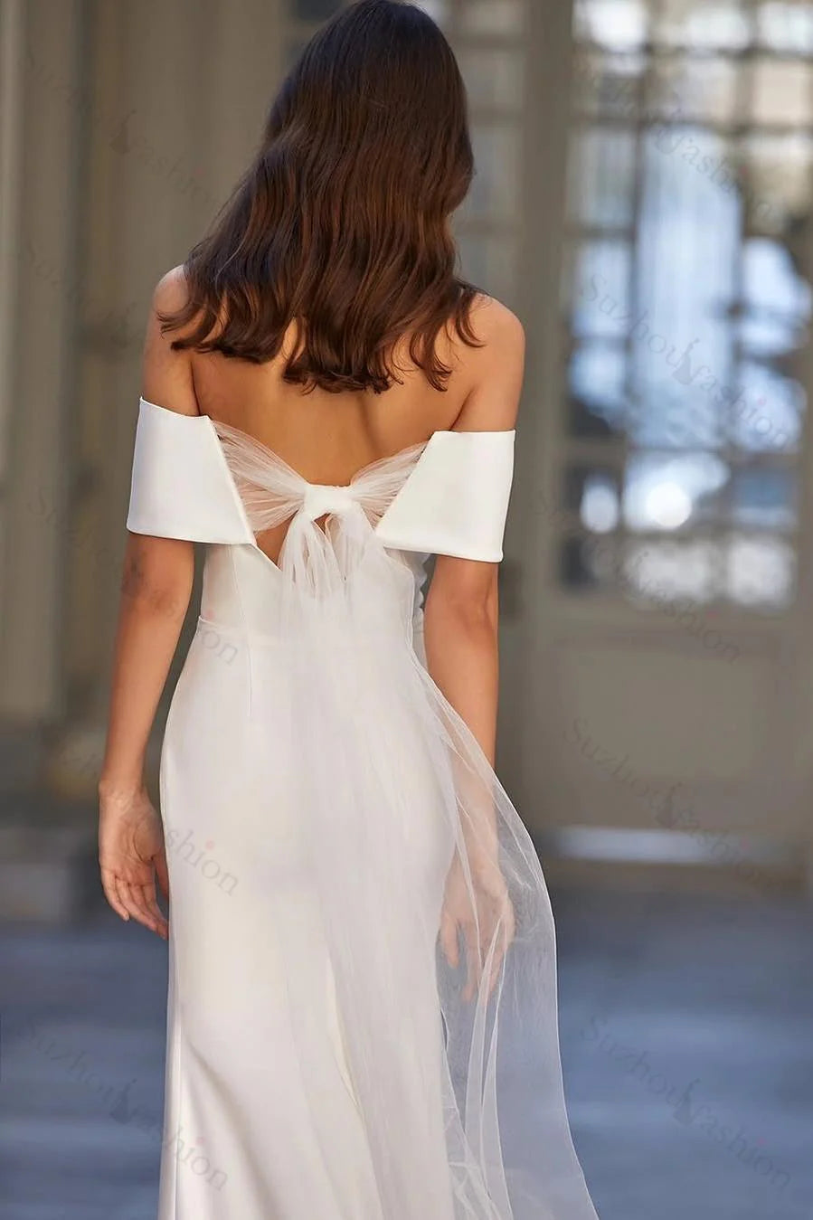 Elegant Mermaid Off-the-Shoulder Tulle White Floor-Length Evening Dress