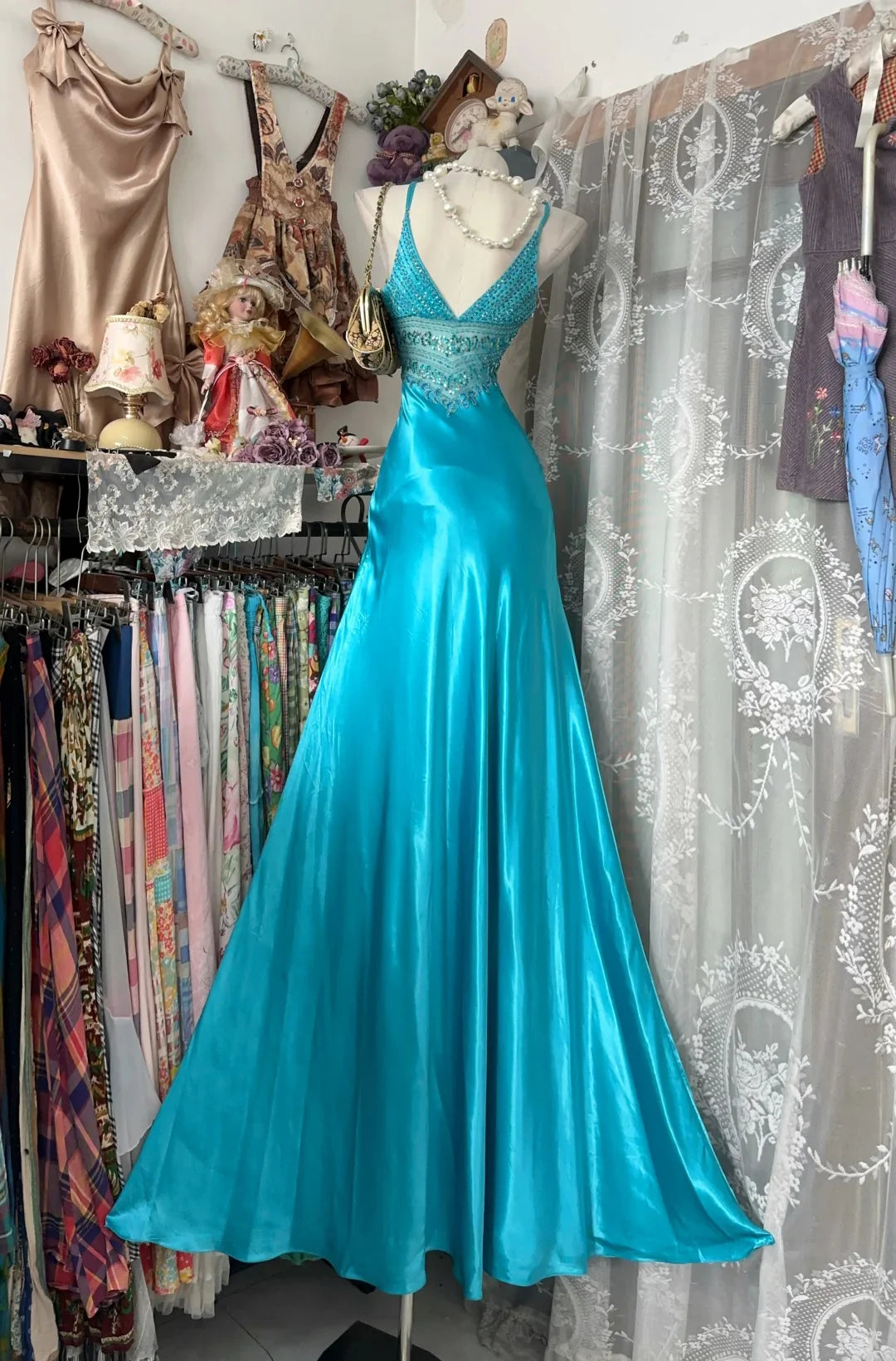 Elegant Mermaid Spaghetti Strap Beaded Turquoise Maxi Prom Dress
